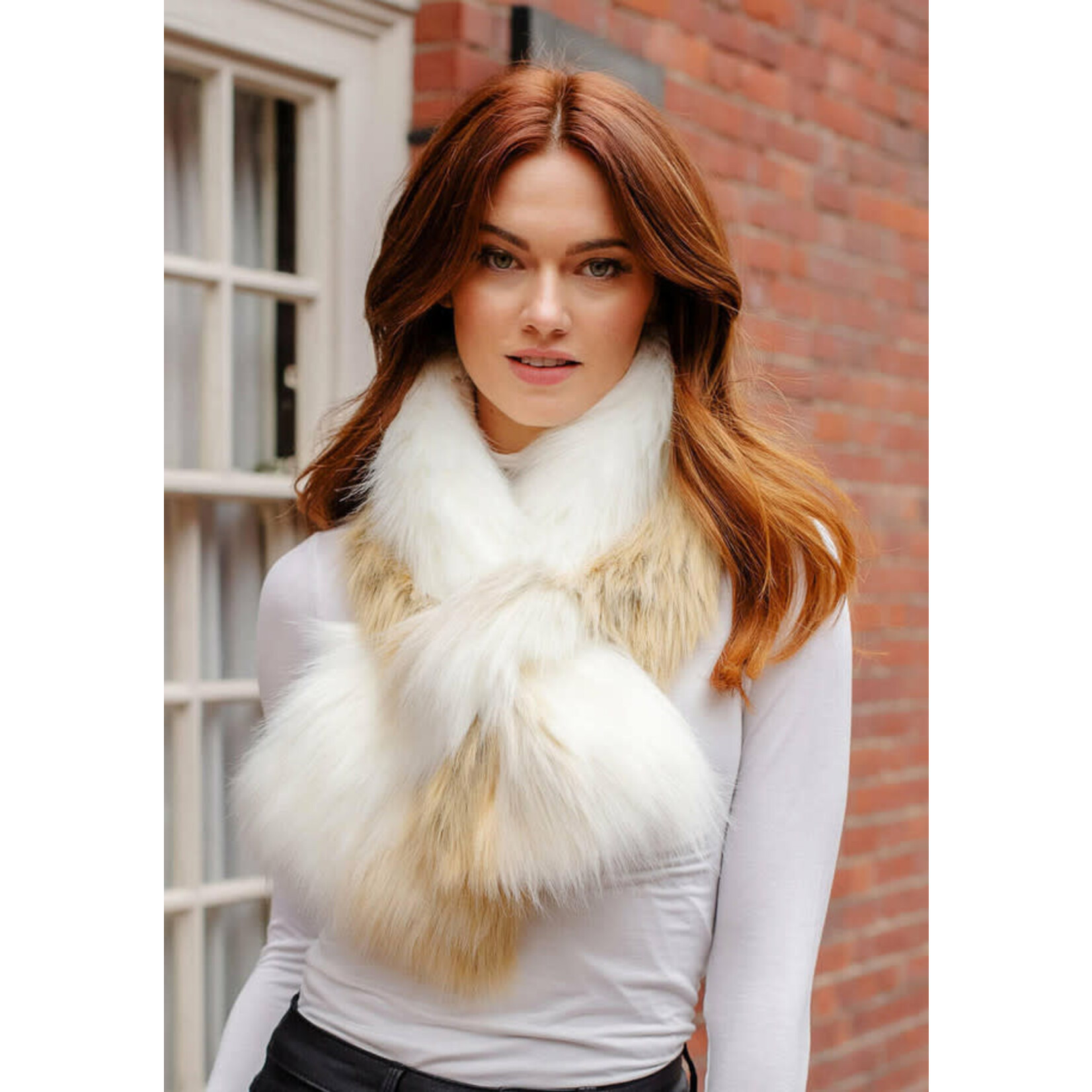 Arctic Fox Faux Fur Loop Scarf