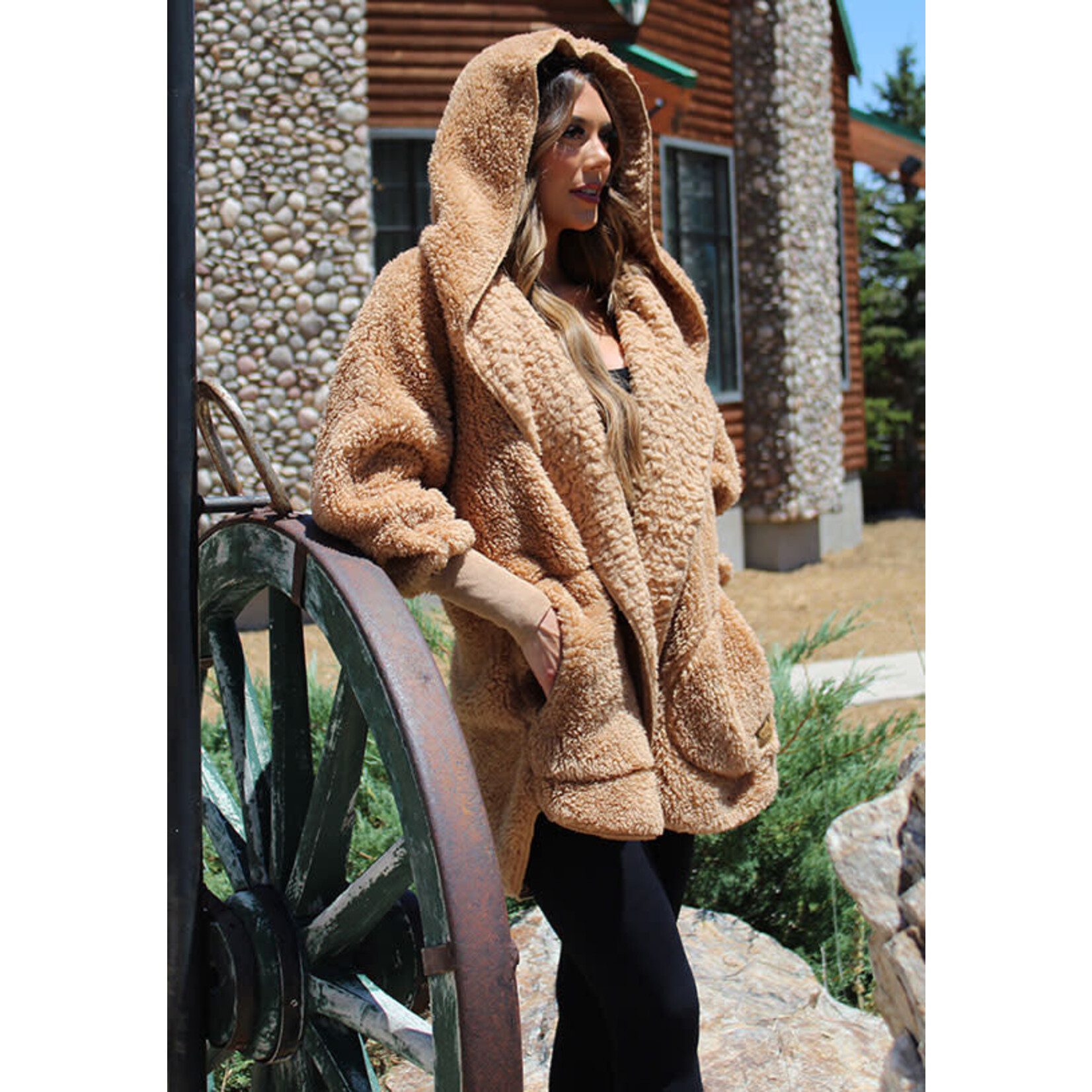 Nordic Beach Fuzzy Fleece Hooded Cardigan in Cafe Latte
