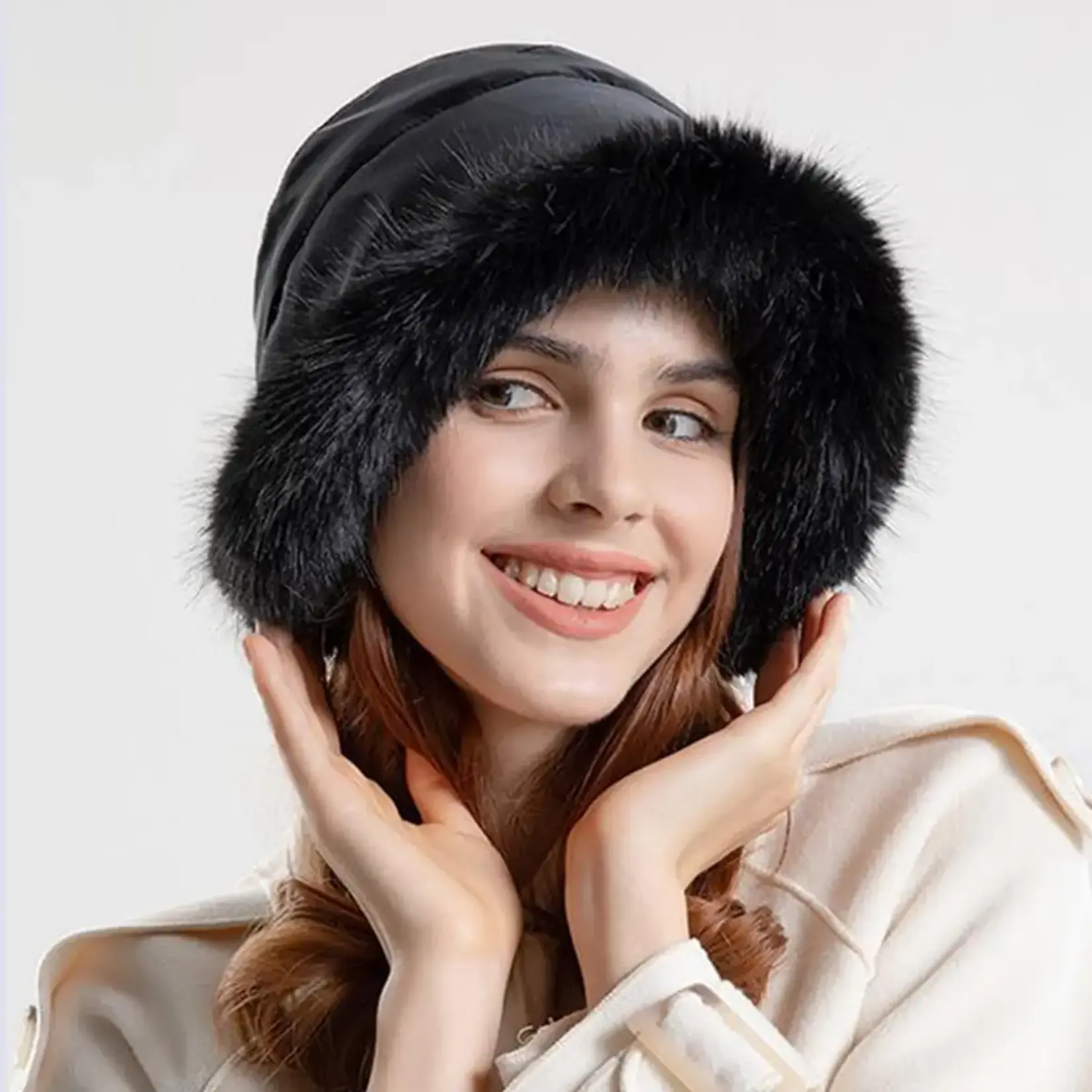 Plush Faux Fur Trim Poly Bucket Hat in Black