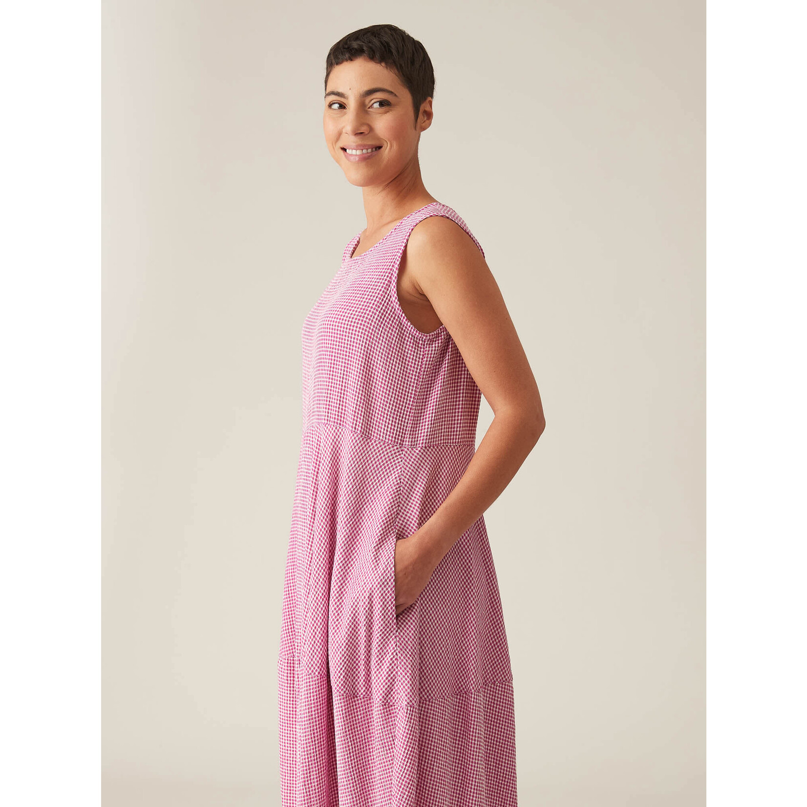 Seamed Crinkle Bubble Dress in Cosmo Check