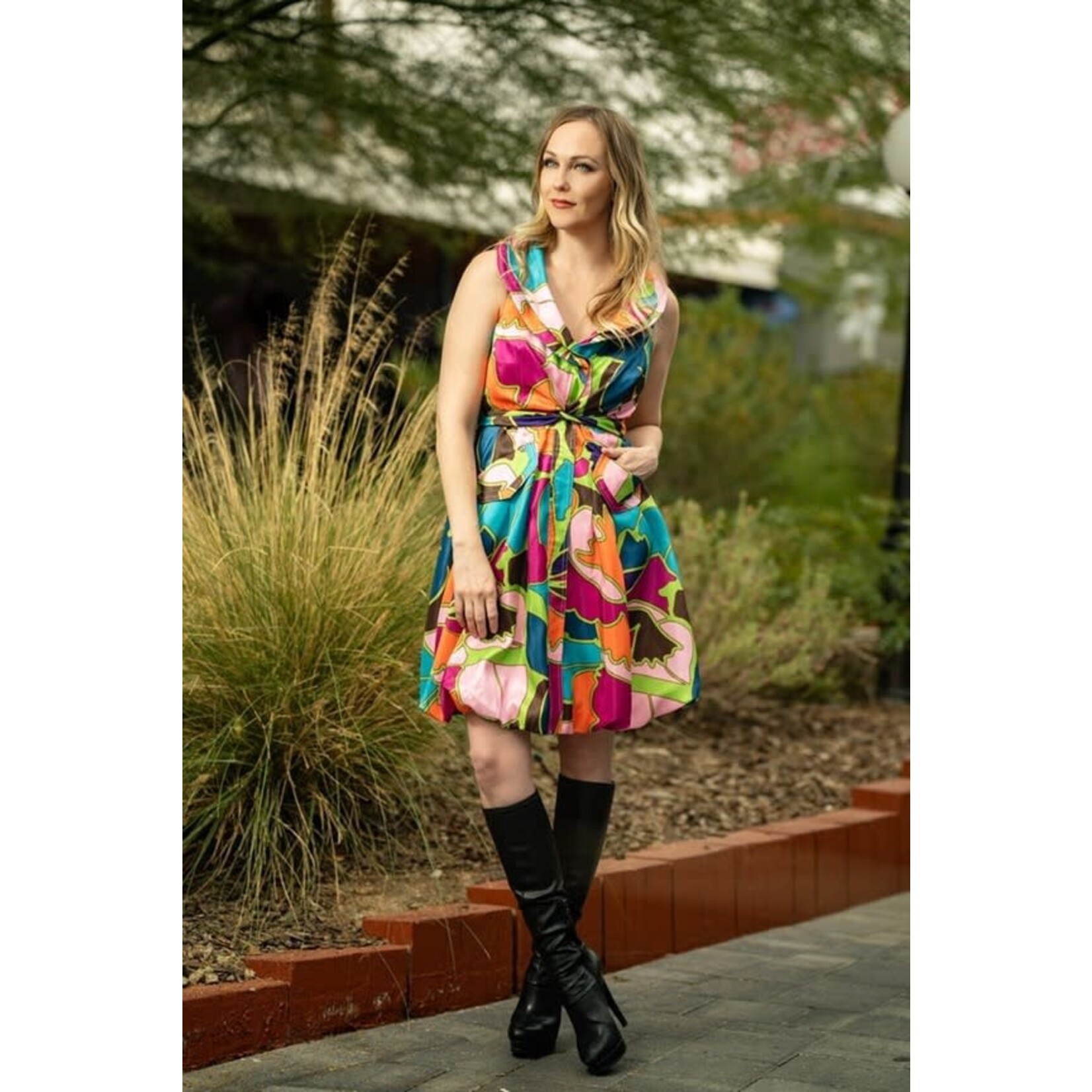 Samuel Dong Twisted Front Sleeveless Bubble Dress in Green/Orange Multi
