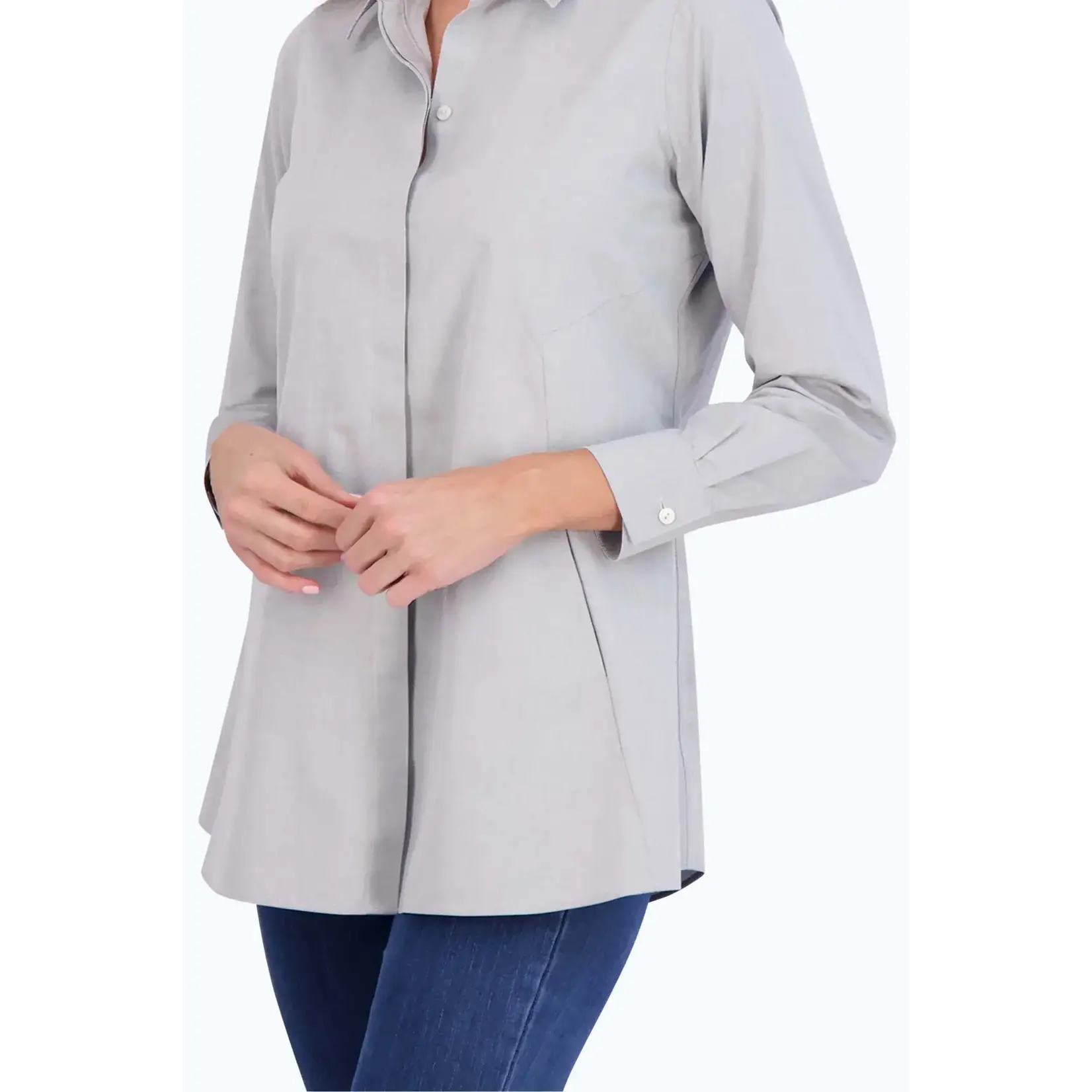 Foxcroft Cici Essential Pinpoint Non-Iron Tunic in Silver
