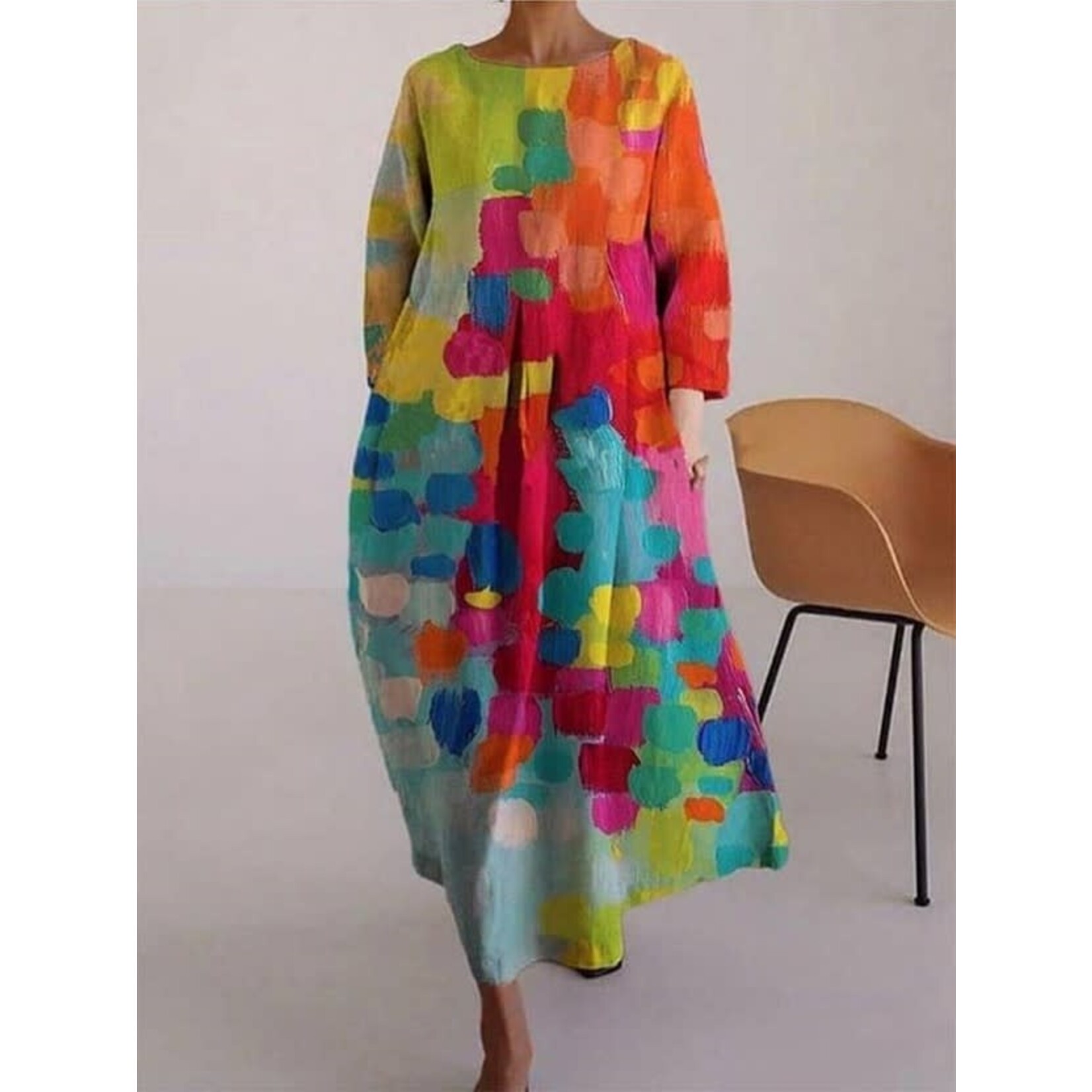 Colorful Loose Round-Neck Midi Dress