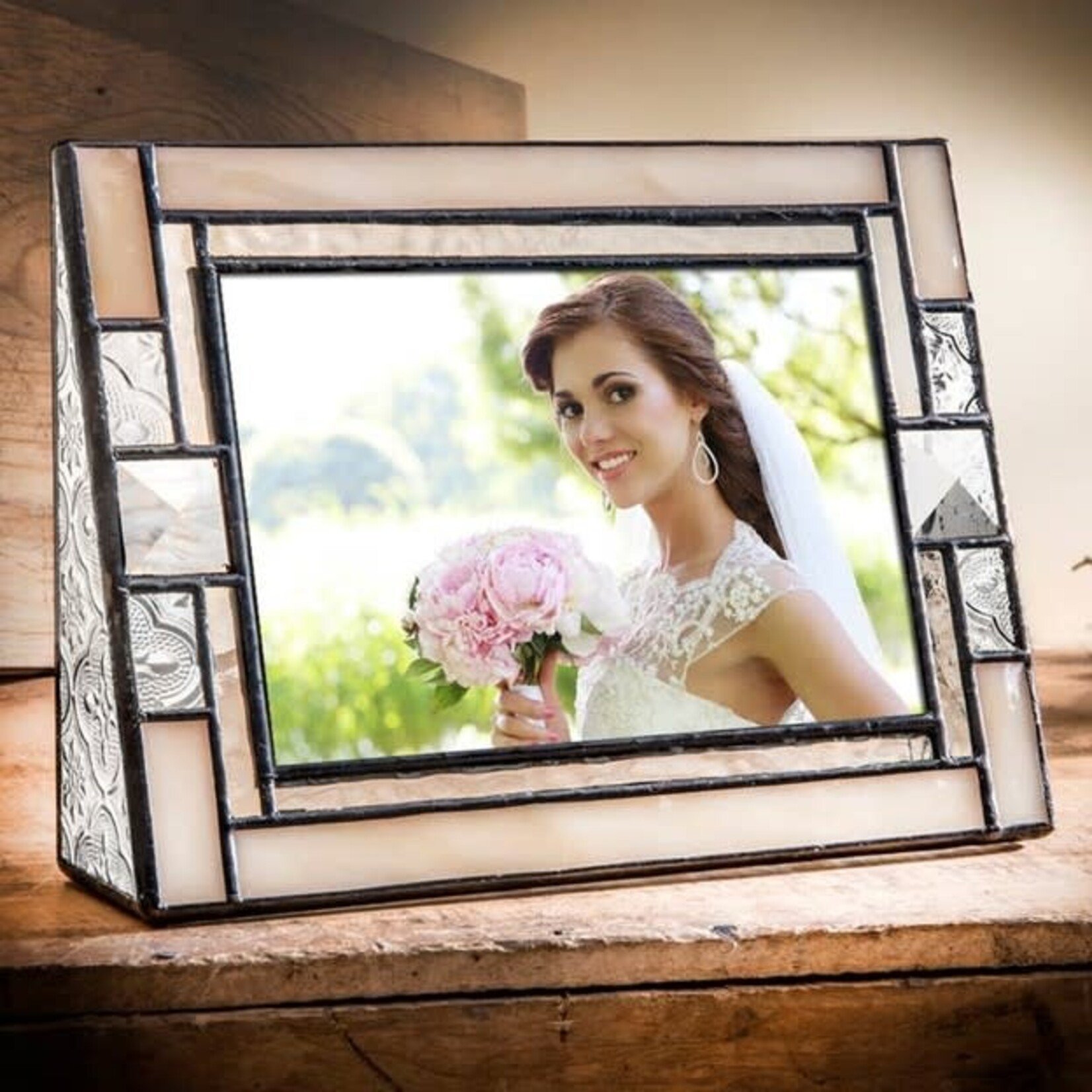 J Devlin Glass Ivory Opalescent Picture Frame 4x6 Horizontal