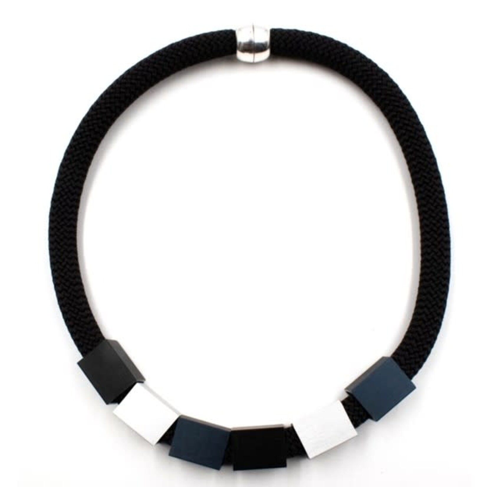 NIKAIA Thick Cord Necklace w/ Aluminum Cubes Silver & Grey