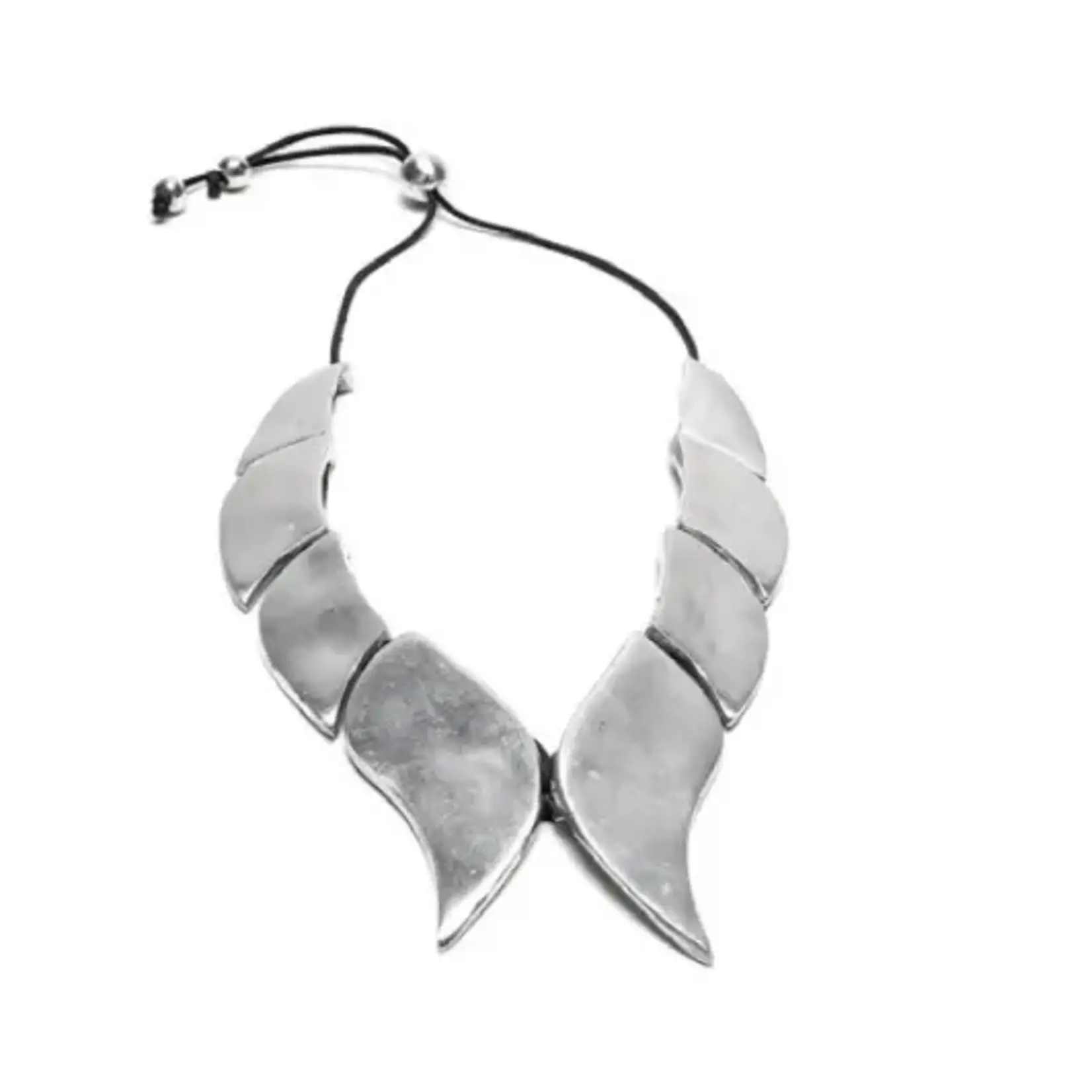 Vesto-Pazzo Madagascar Made Necklace of 100%Recycled Aluminum