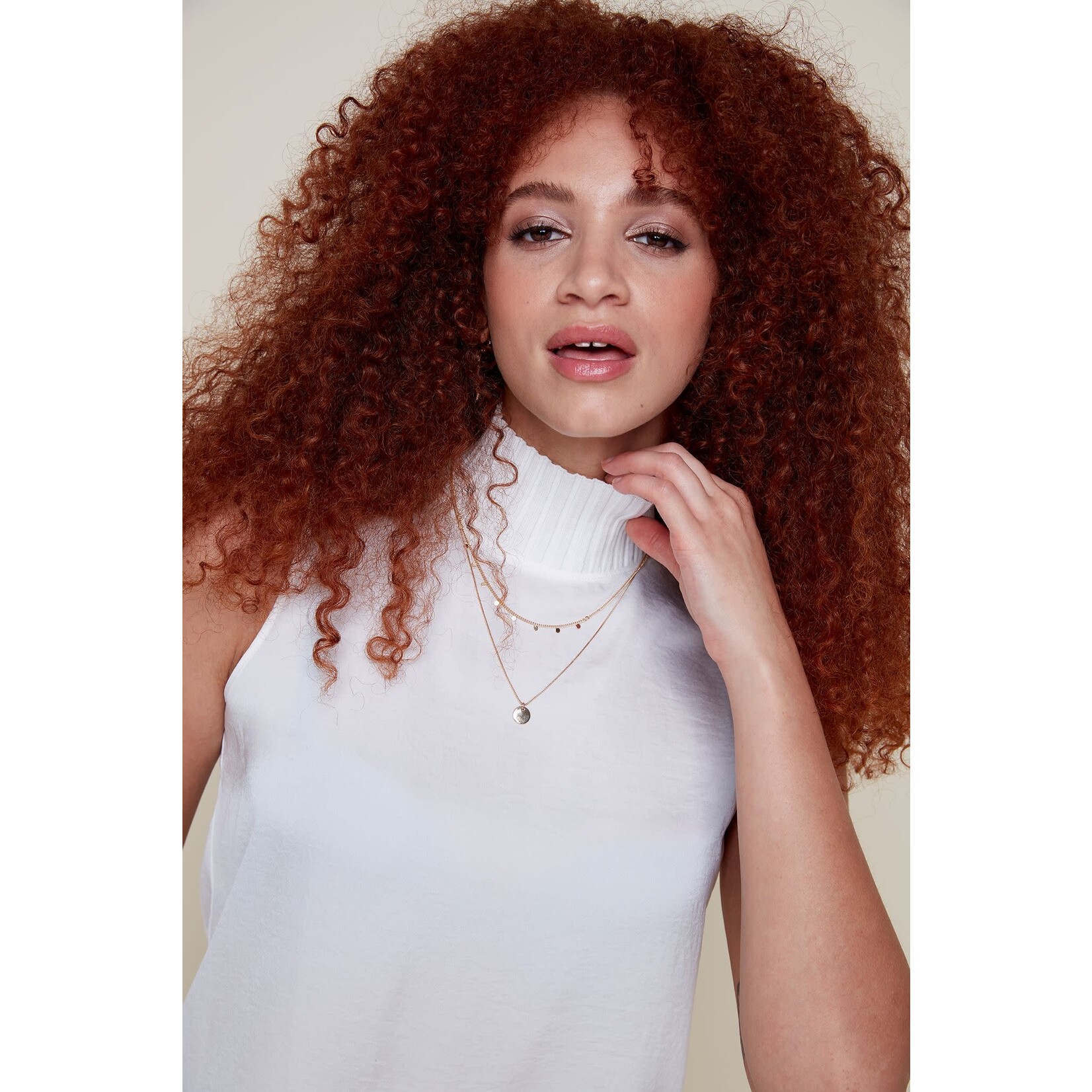 Turtle Neck Tank Blouse in Creme