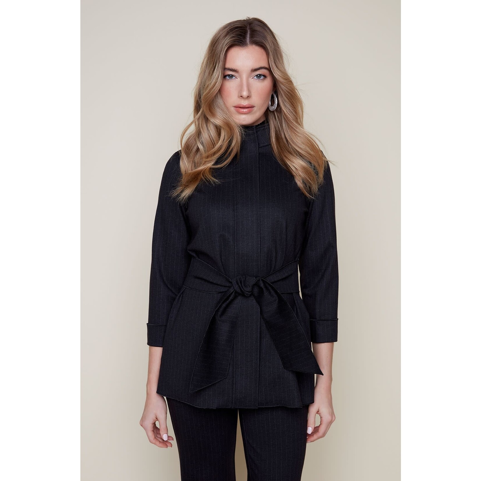 Slim Knit Jacket w/ Tie in Black
