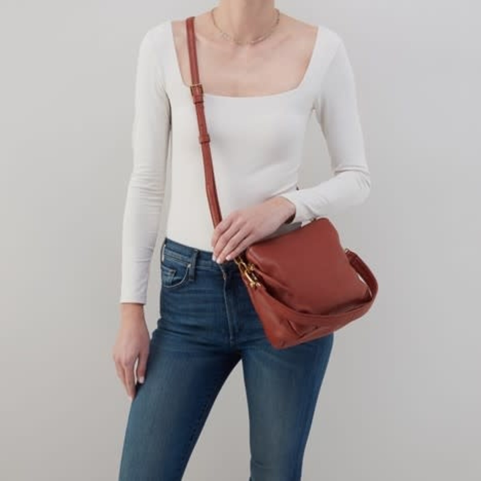 HOBO Starr Pebbled Leather Convertible Shoulder Bag in Rust