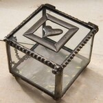 J Devlin Glass Small Jewelry Ring Box with Heart