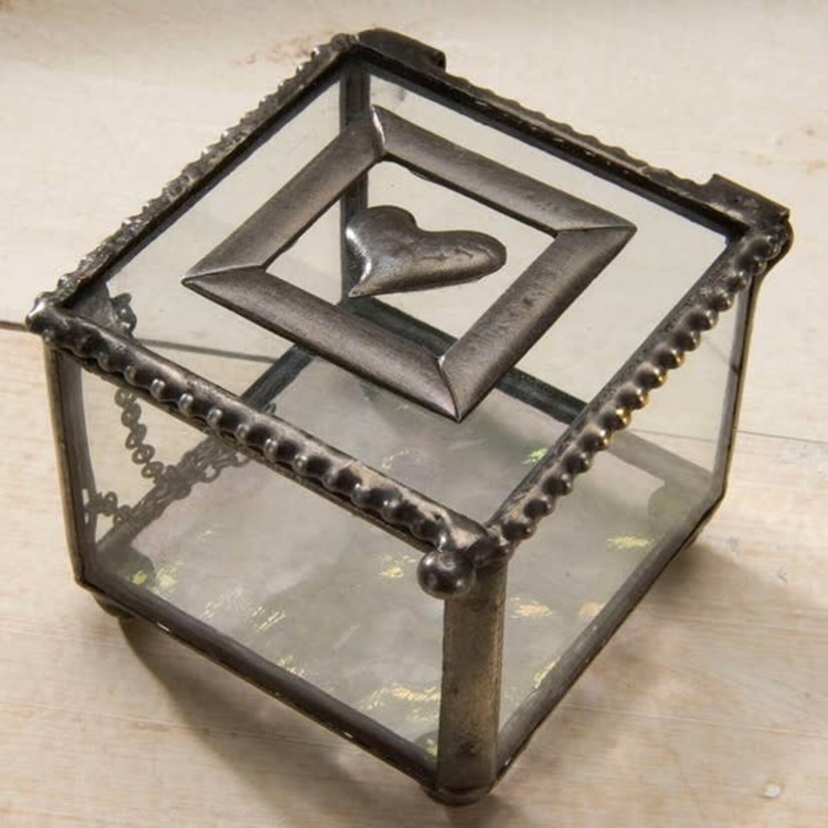 J Devlin Glass Small Jewelry Ring Box with Heart
