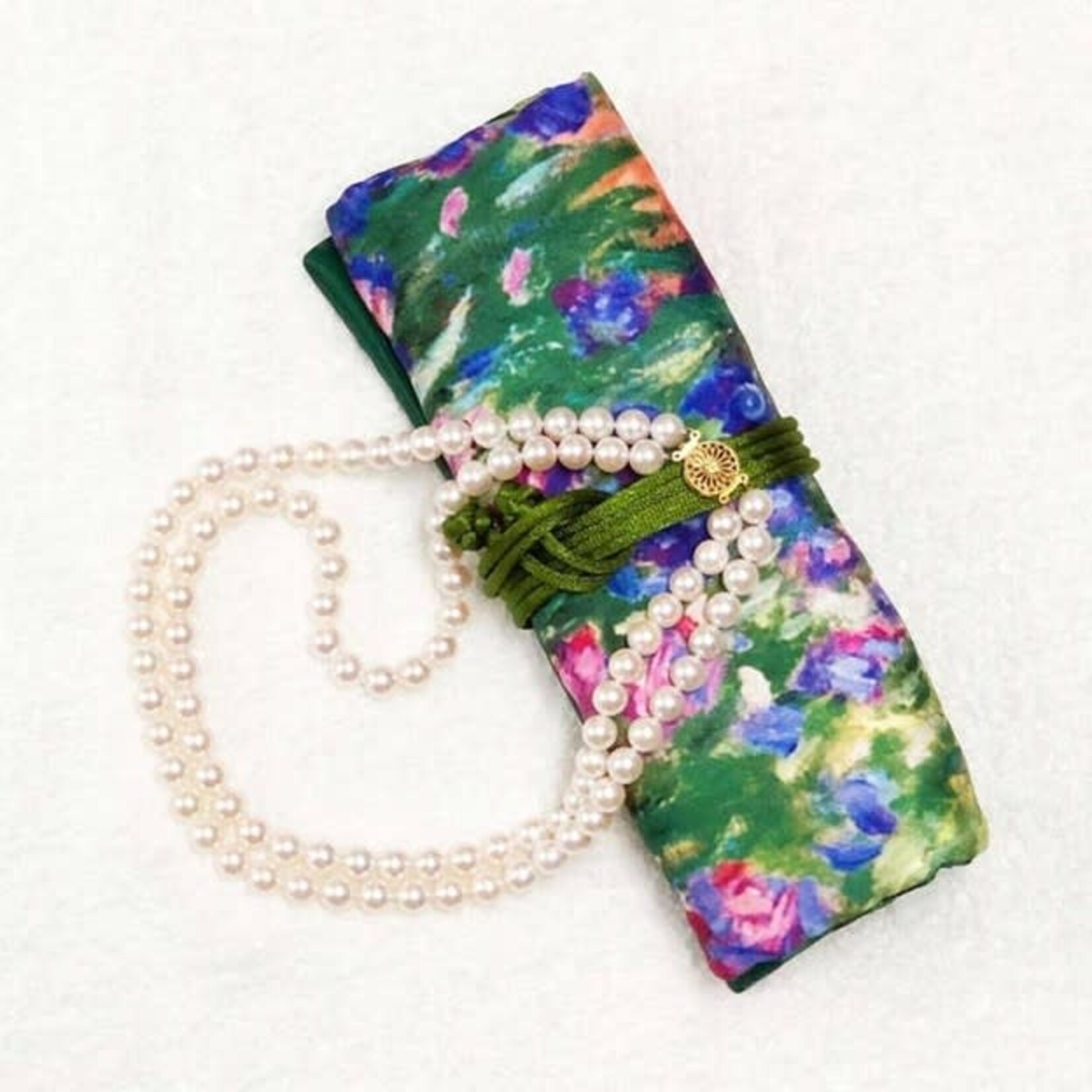 Cathayana Claude Monet Alice Garden Jewelry Roll