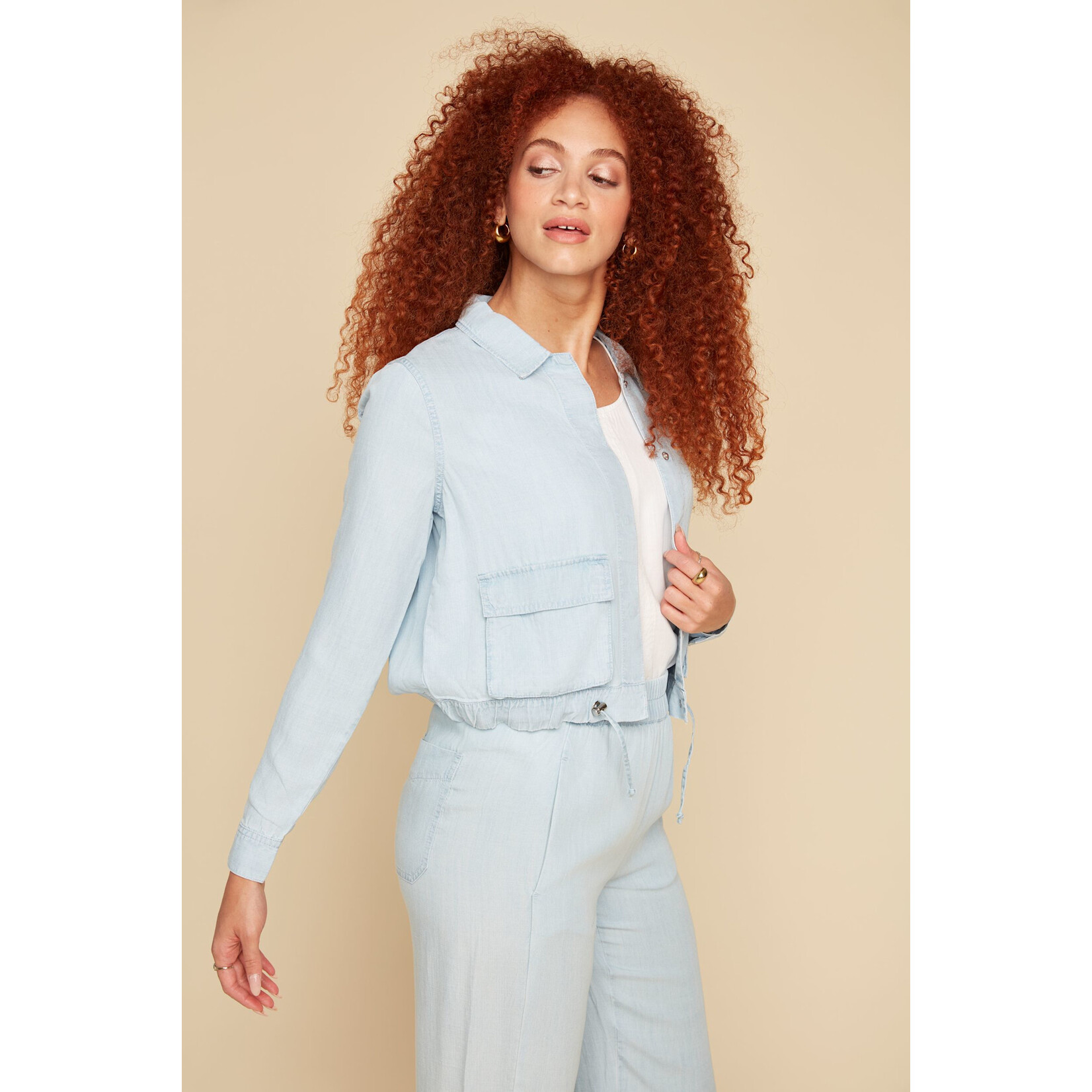 Woven Jacket in Chambray