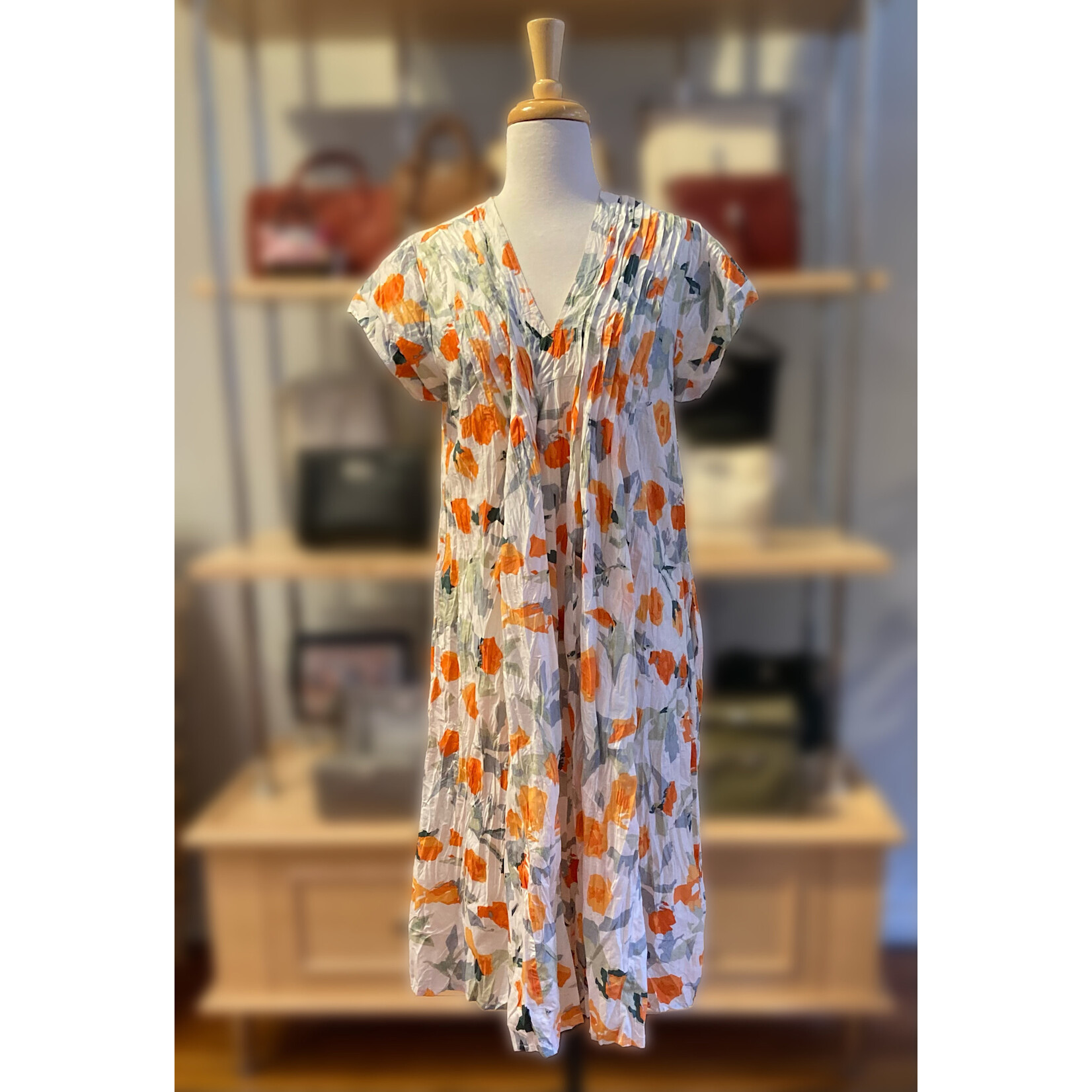 Dress Addict Jessy 100% Cotton Crinkle Short Slv Pleat Dress in Peach Floral