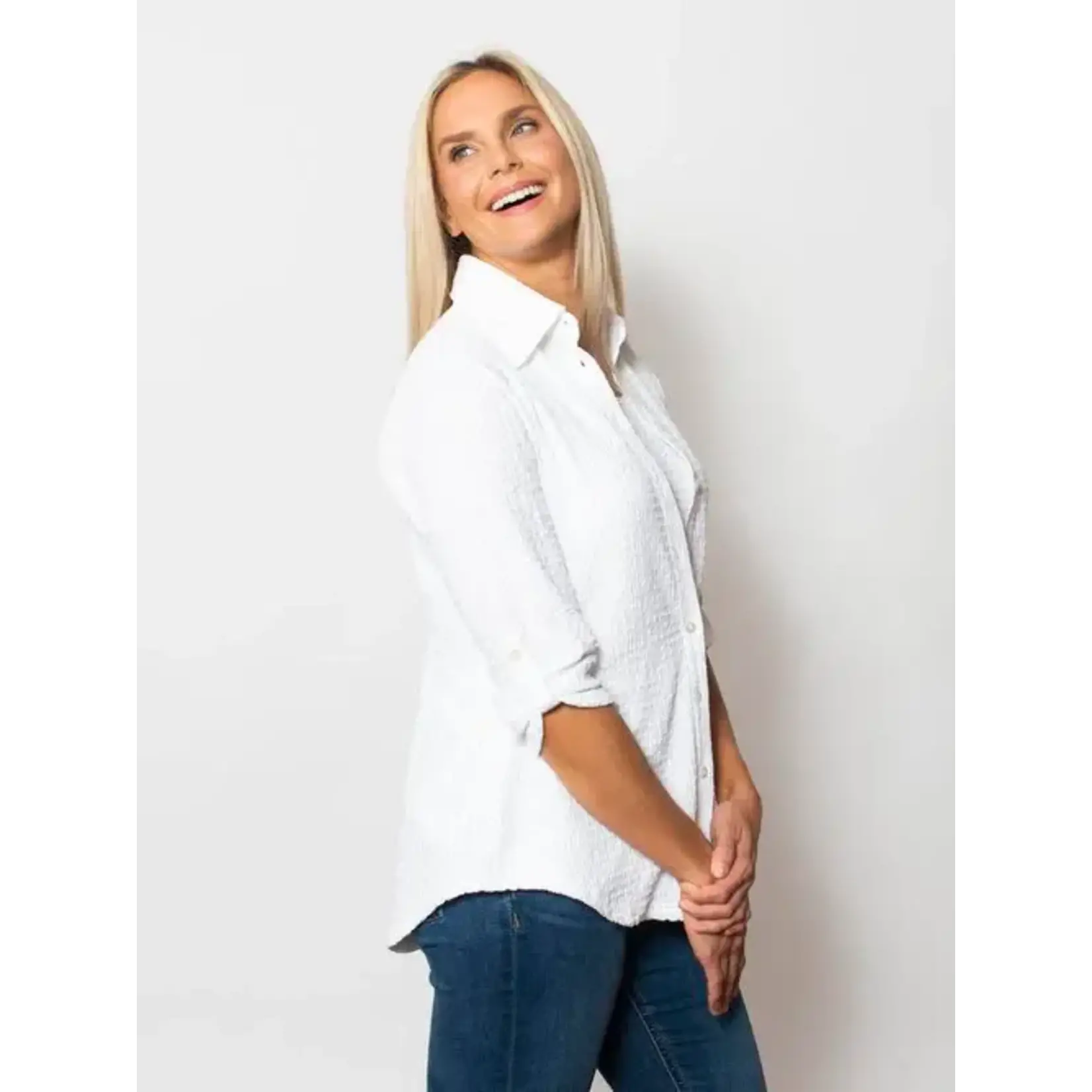 Pucker Button Shirt in White