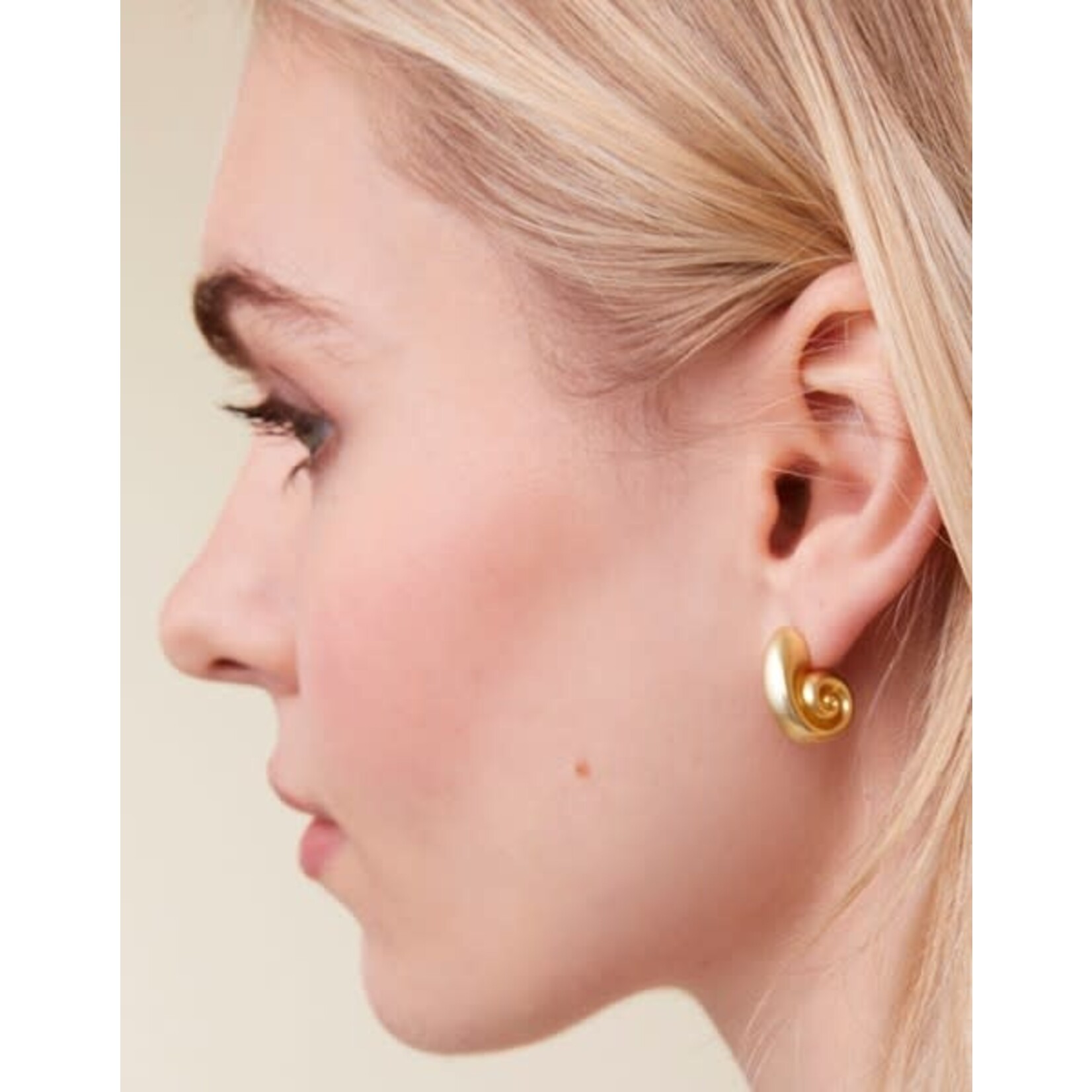 Spartina Nautilus Earrings Gold
