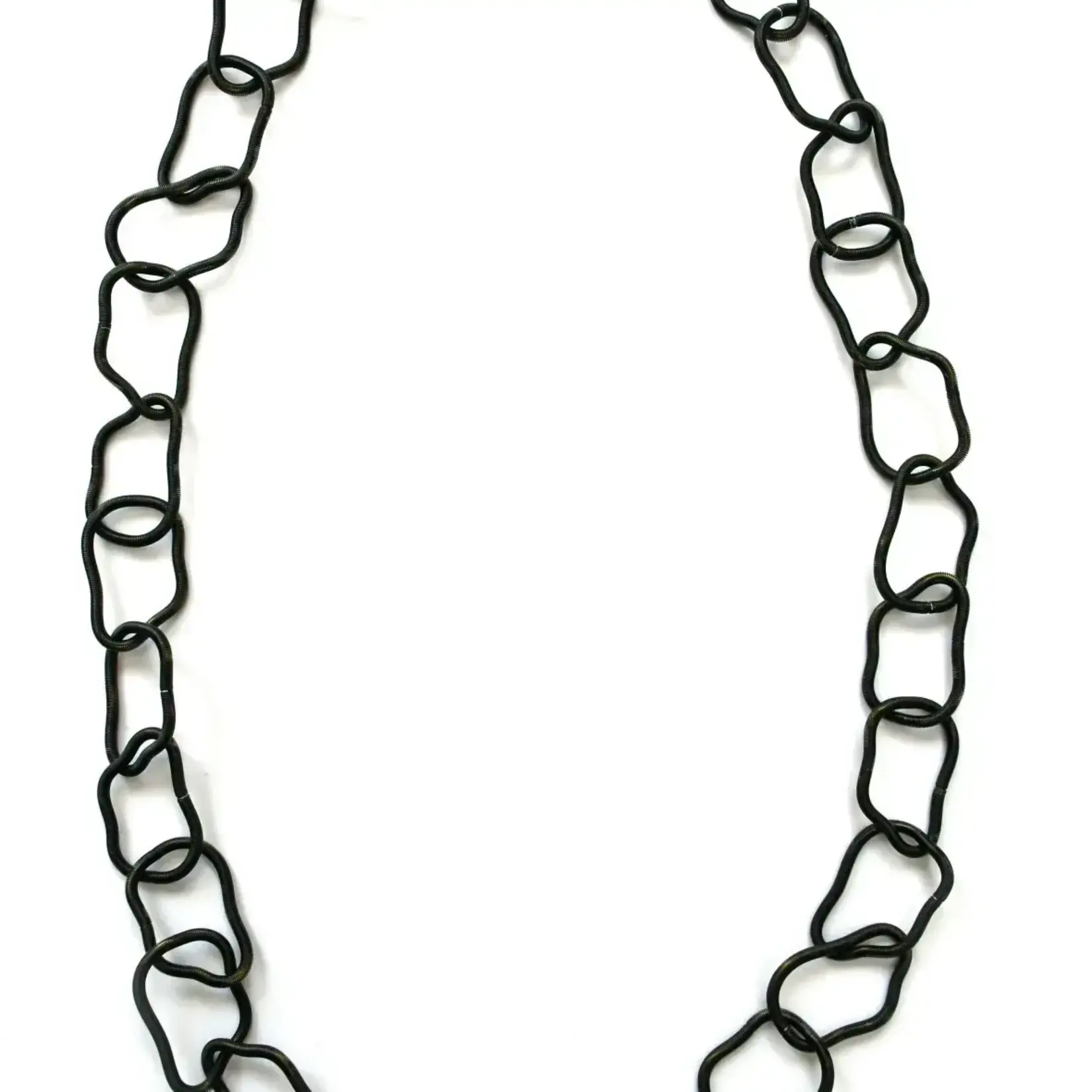 Sea Lily Black PW Warped Oval Chain Link Necklace