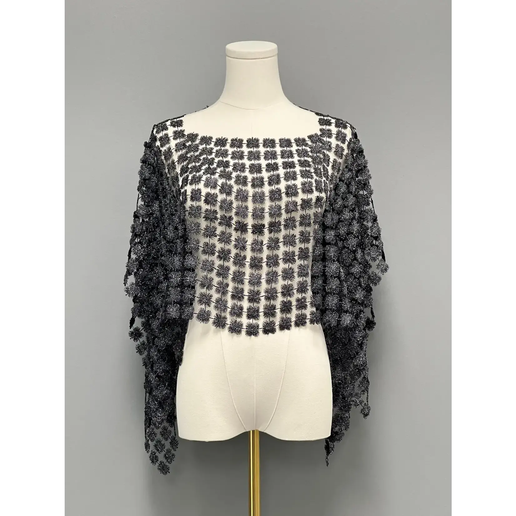 Ellyndale Lace Poncho in Black