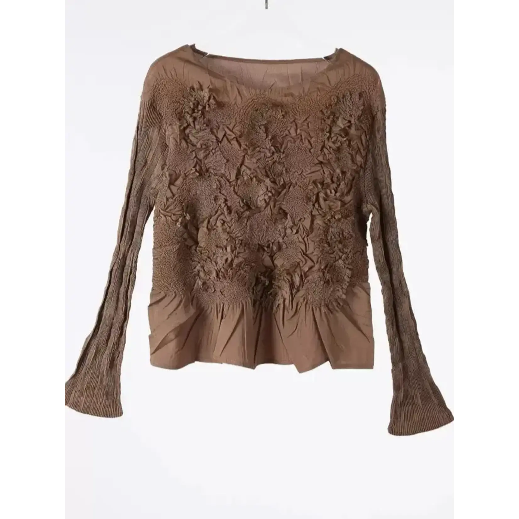 Ellyndale Pleated 3-D Flower Top in Beige One Size
