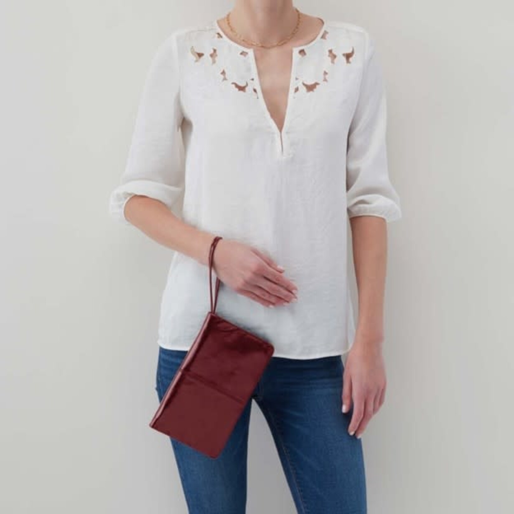 HOBO Evolve Wristlet in Saddleberry
