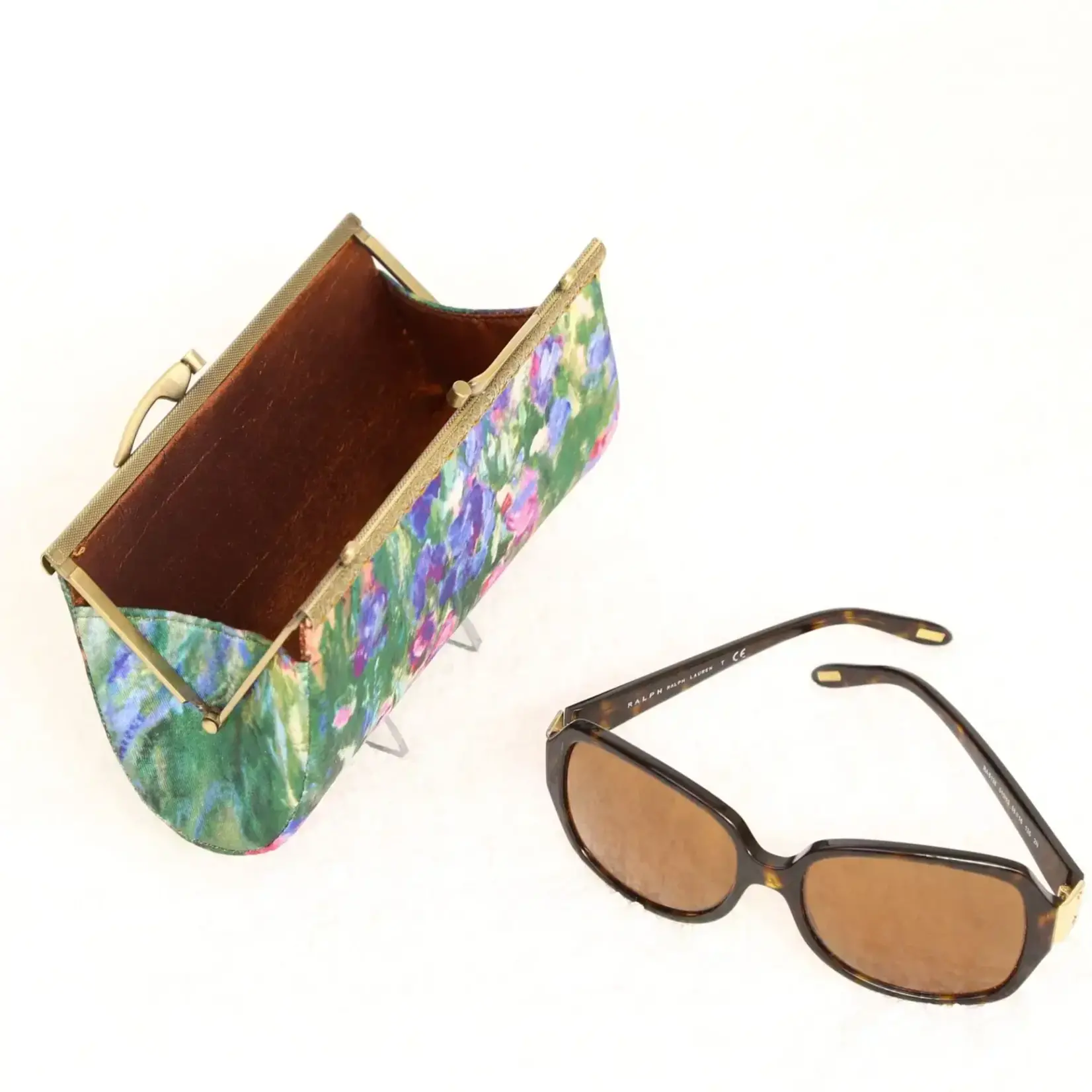 Cathayana Brocade Artist Eyeglass Case w/Handsewn Kiss Clasp Closure Monet Alice