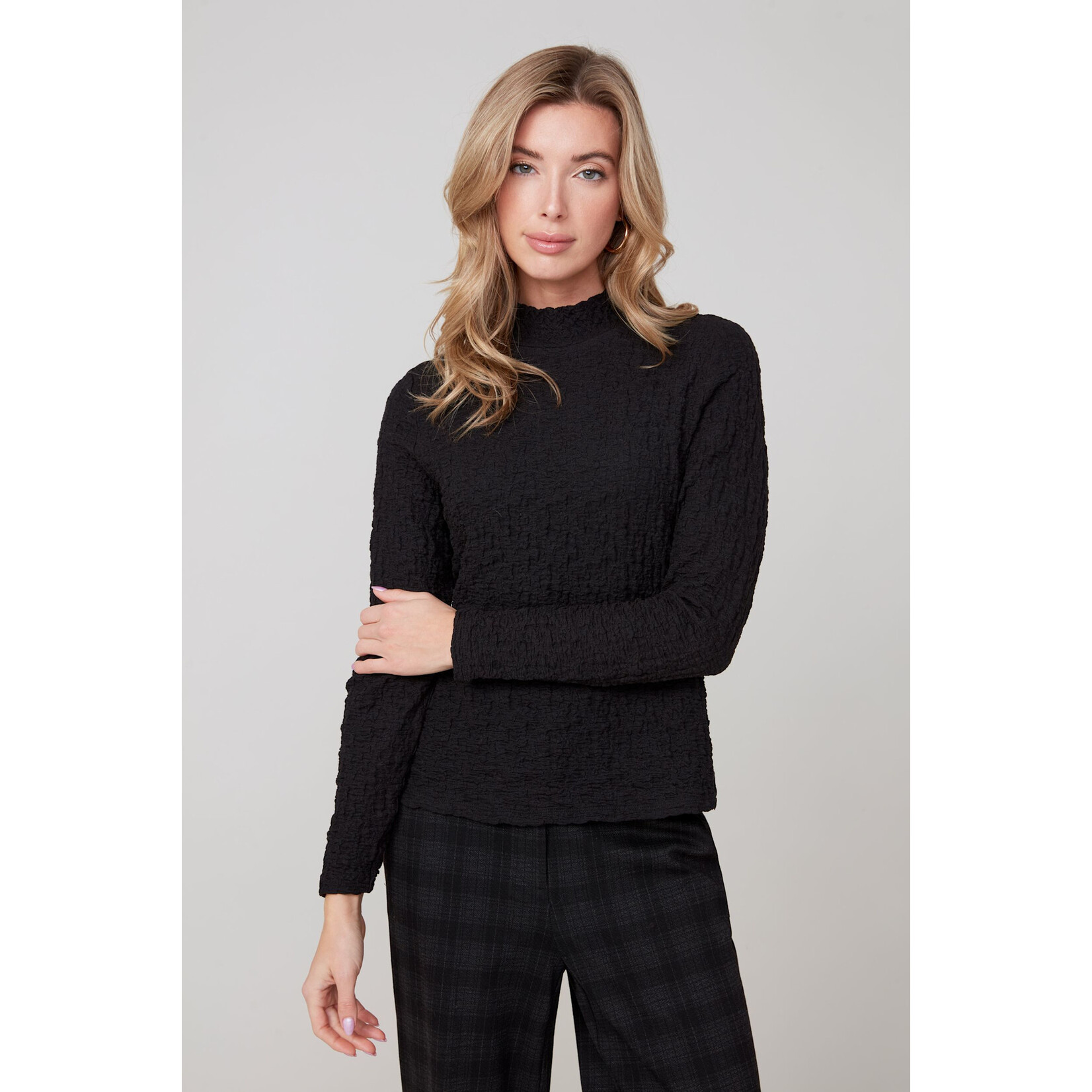Knit Textured Mock Neck atop in Black