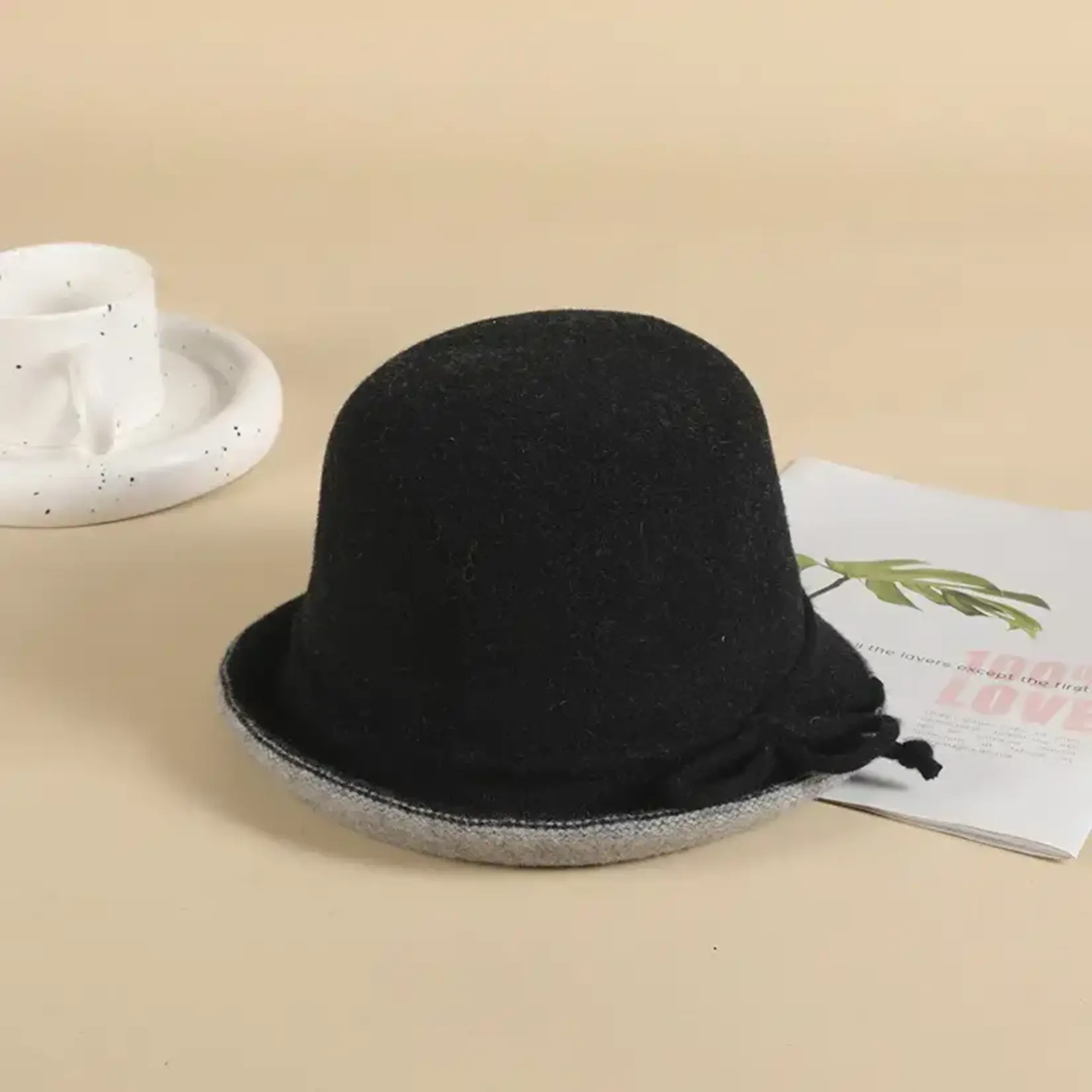 100% Wool Bucket w/Rolled Brim in Black/Grey