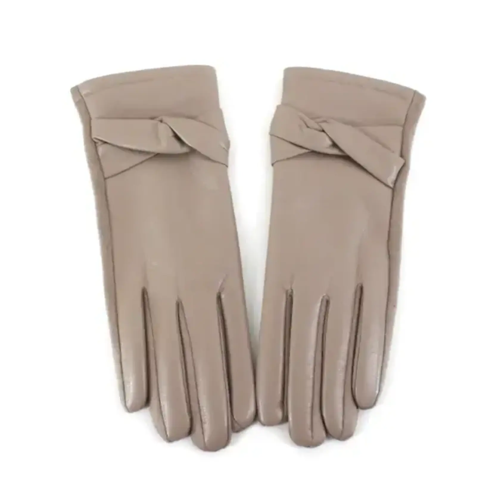 Pretty Persuasions Faux Leather w/Twist on Wrist Gloves in Beige