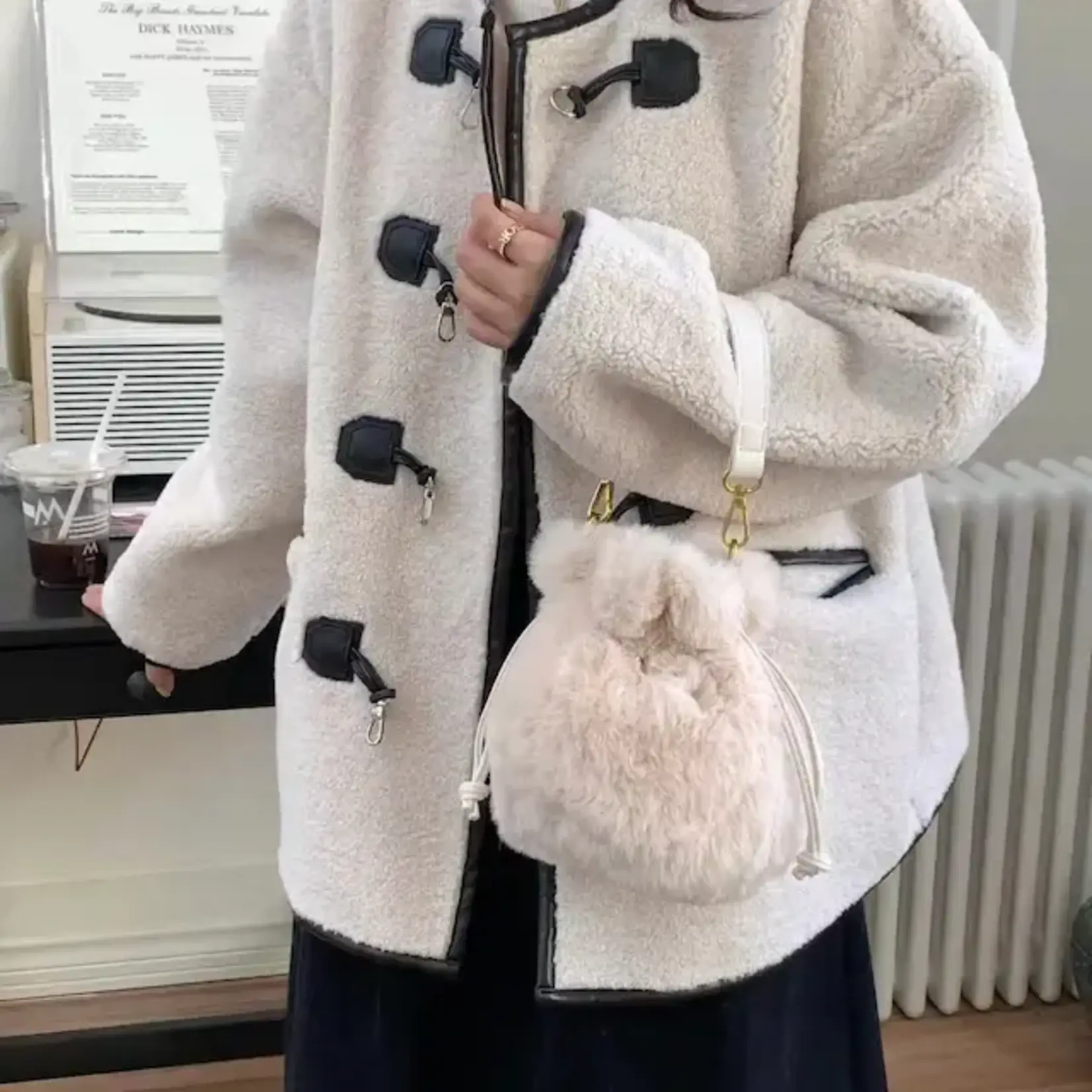 Pretty Persuasions Faux Fur Drawstring Bucket Crossbody Bag in Cream