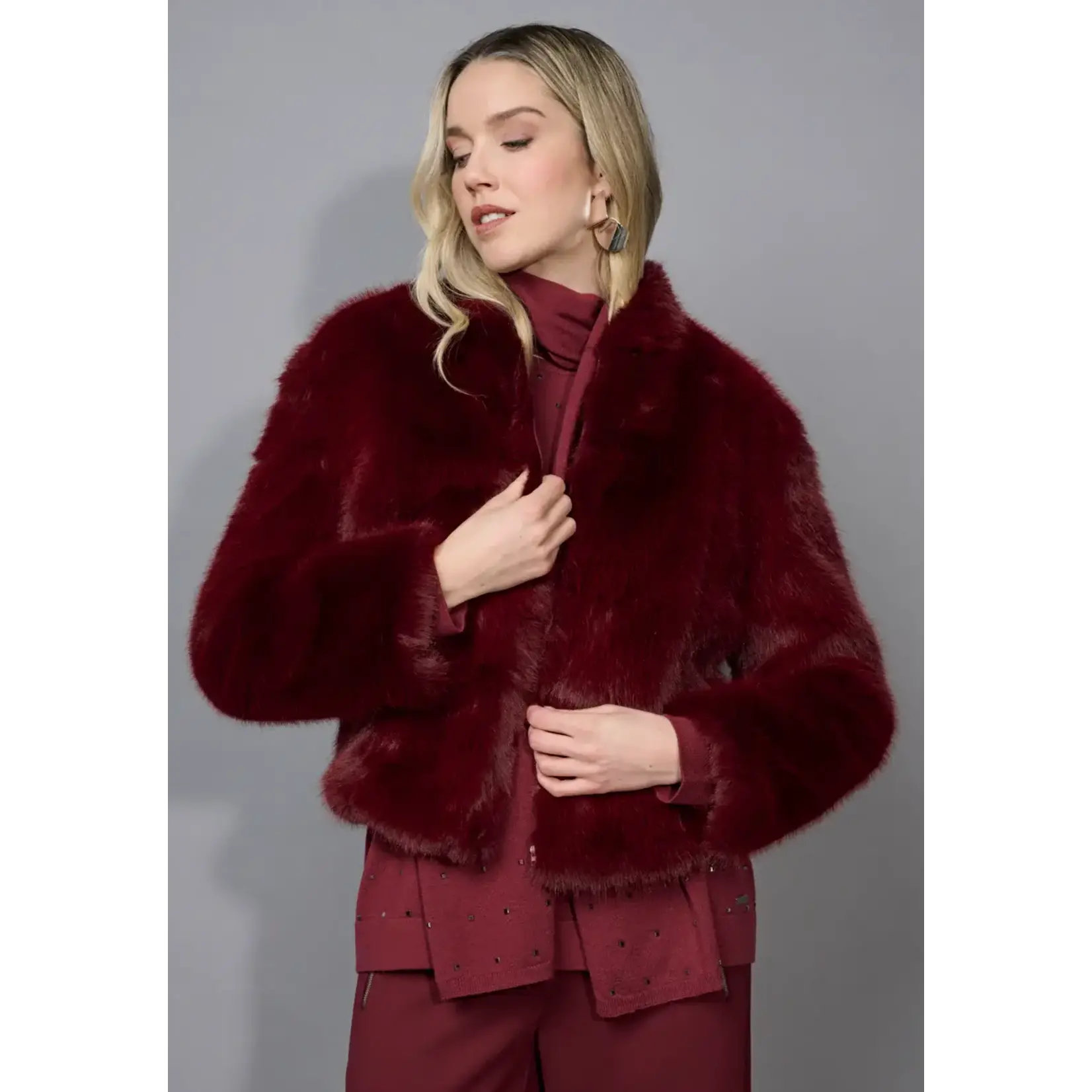 Picadilly Zip Front Faux Fur Jacket in Bordeaux