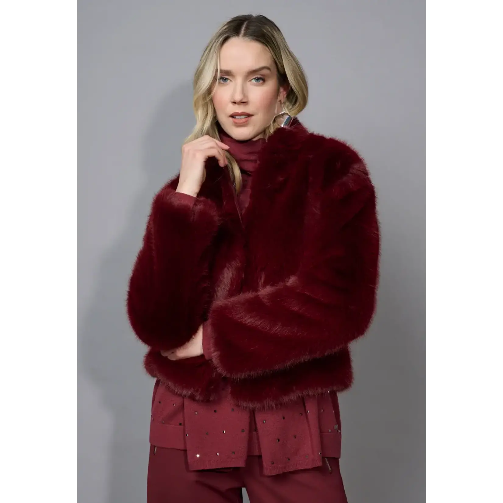 Picadilly Zip Front Faux Fur Jacket in Bordeaux