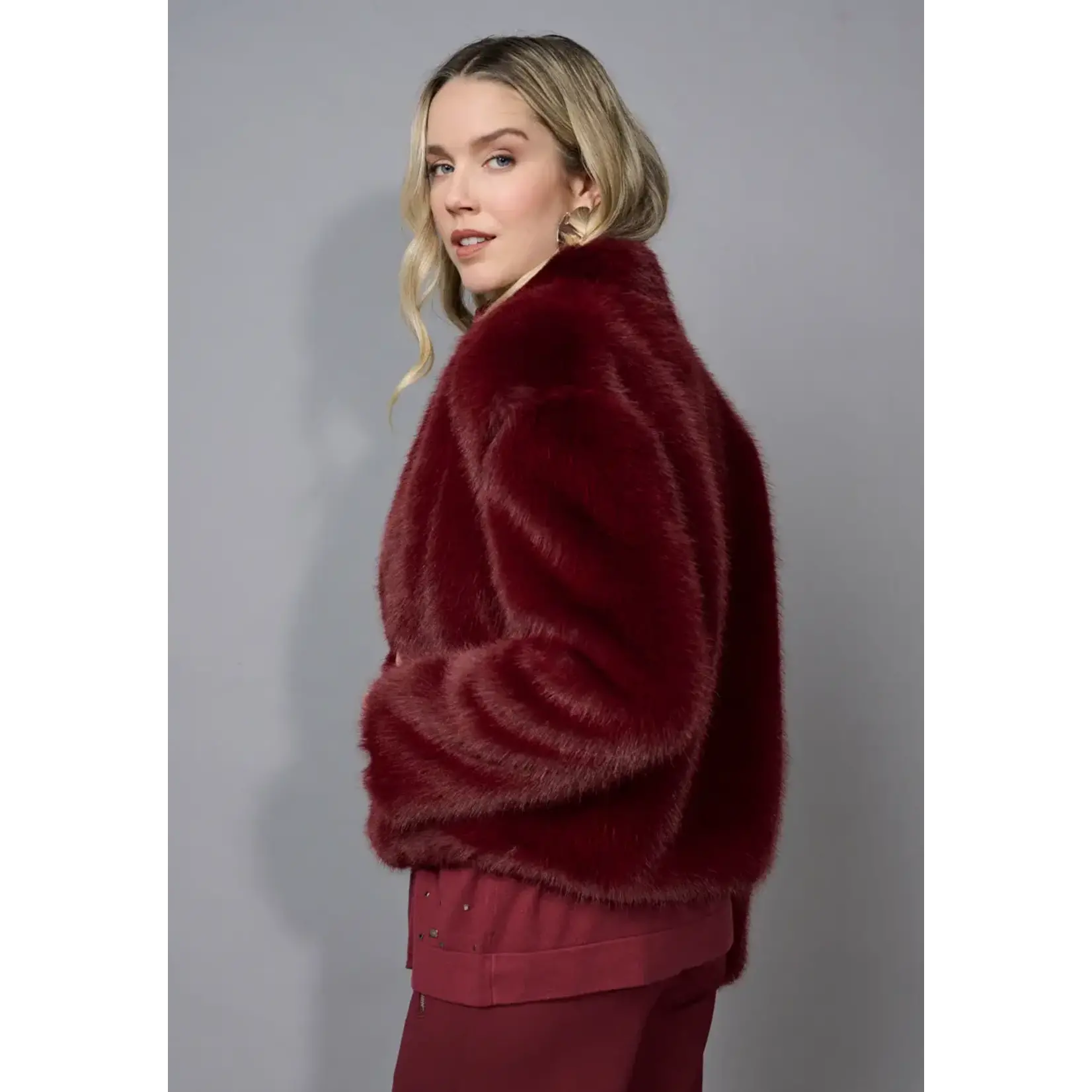 Picadilly Zip Front Faux Fur Jacket in Bordeaux