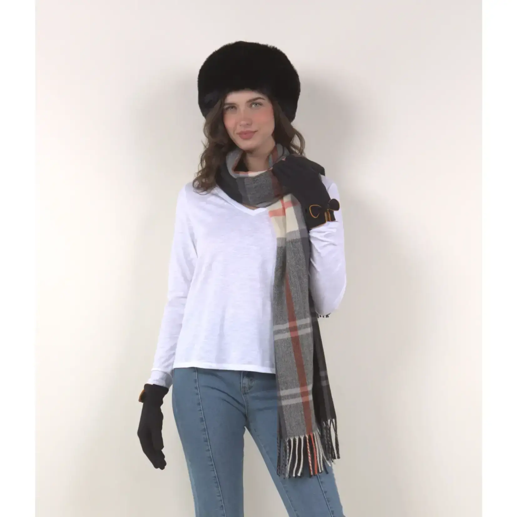 Jeanne Simmons Faux Fur Bucket Hat W/Rim in Black