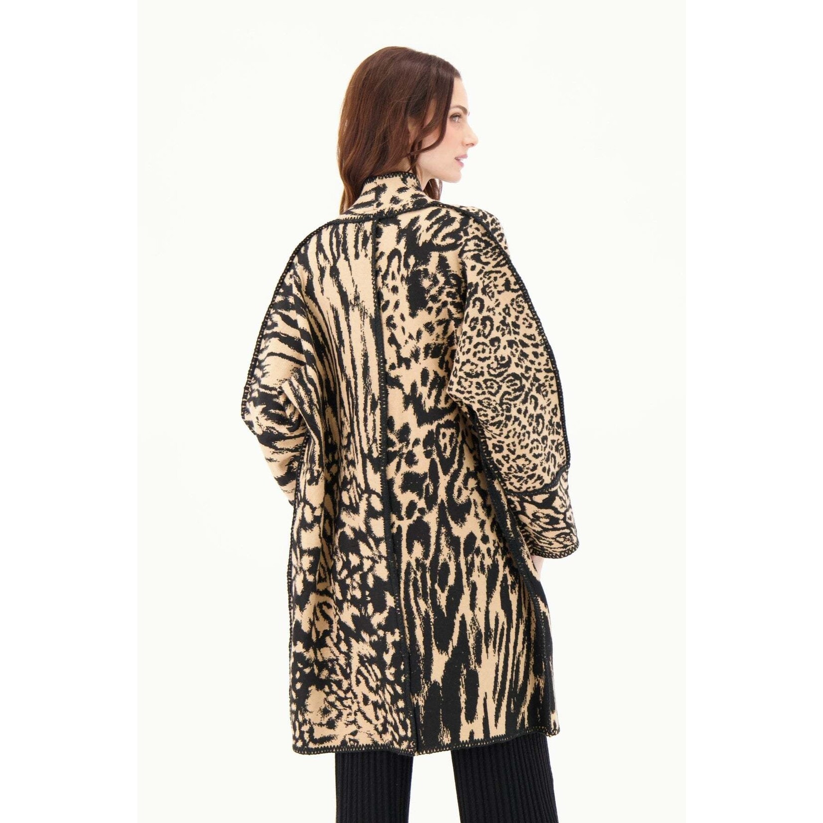 Blanket Stitch Cardigan in Leopard