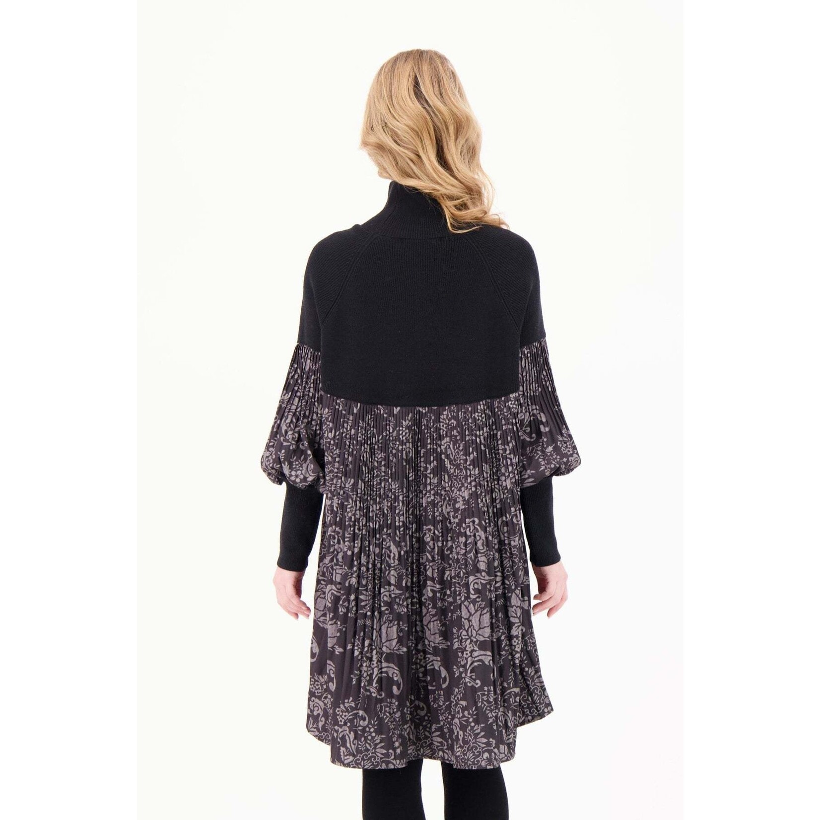 Floral Pleated Dress in Black Print