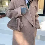 Pretty Persuasions Faux Fur Crossbody Bag & Handle in Taupe