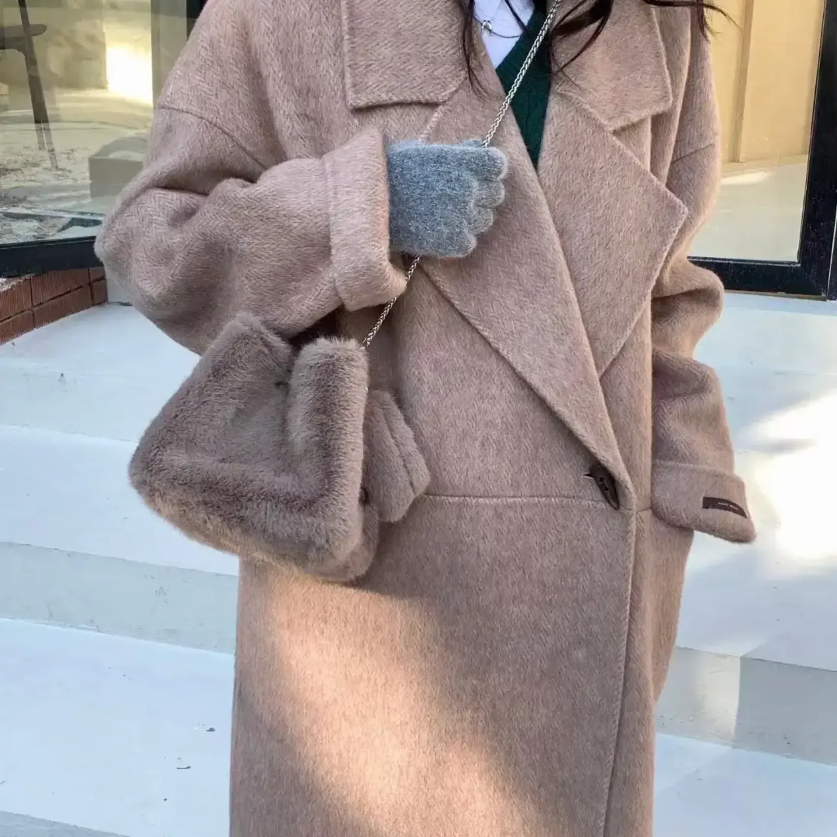 Pretty Persuasions Faux Fur Crossbody Bag & Handle in Taupe