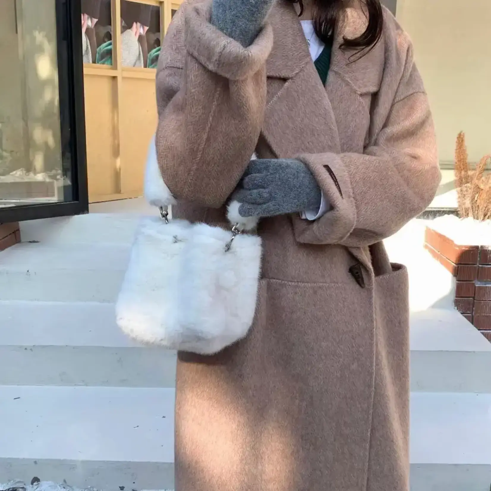 Pretty Persuasions Faux Fur Crossbody Bag & Handle in White