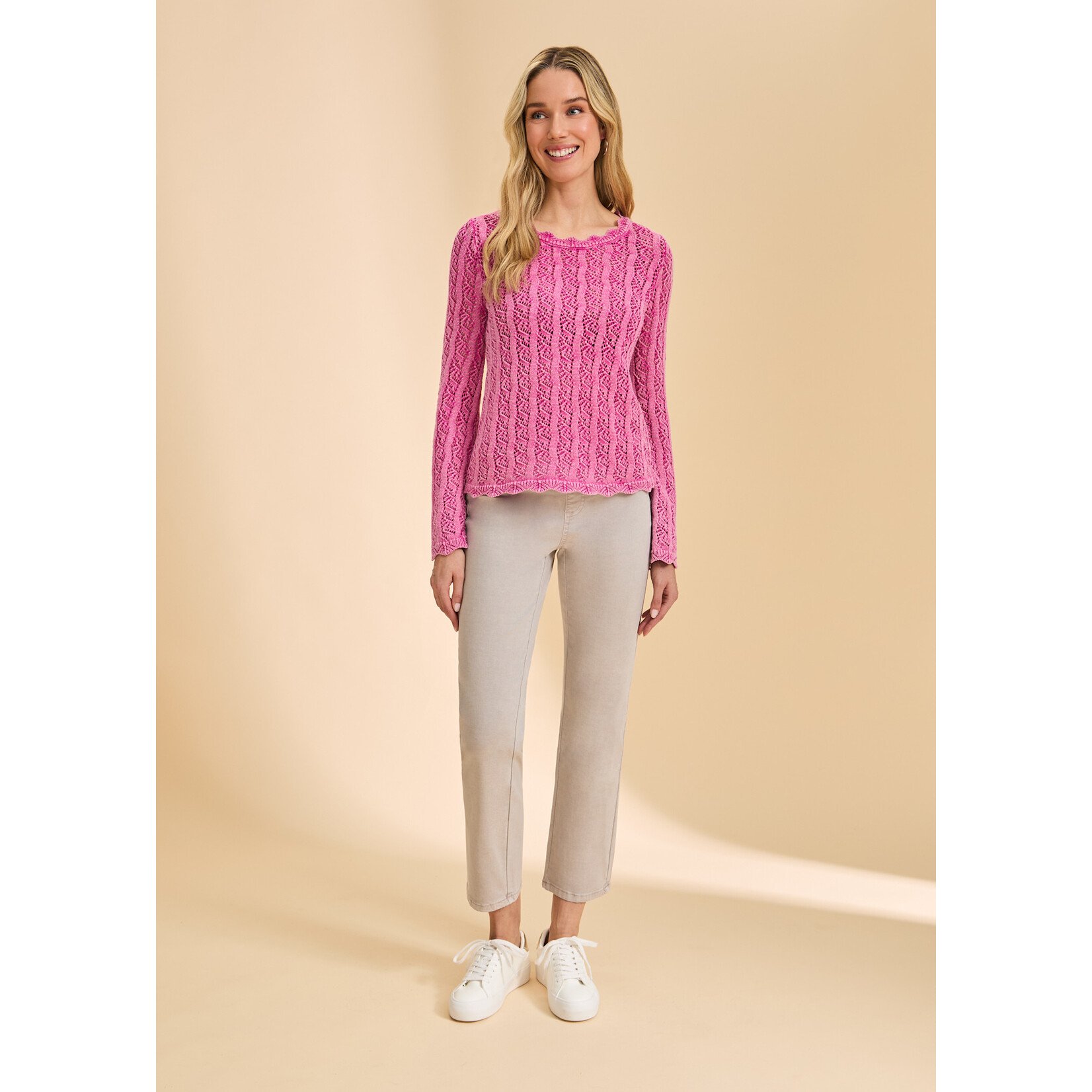 FDJ Long Slv Garment Dye Sweater in Fuchsia