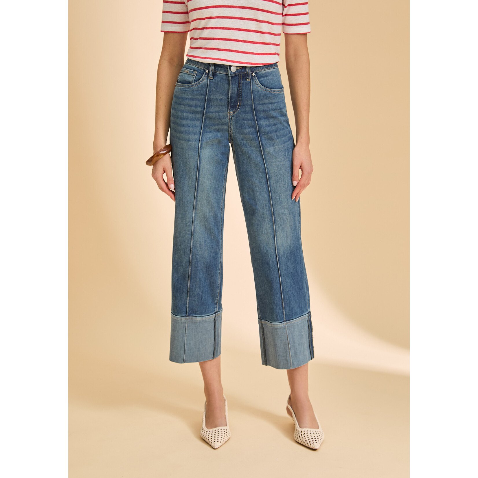 FDJ Olivia Wide Cuffed Ankle in Medium Wash