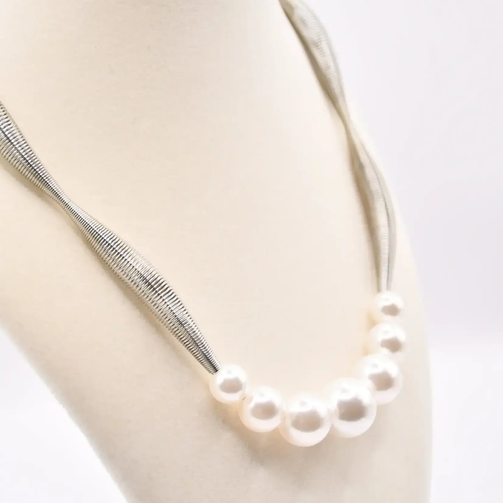 Sea Lily Silver Twisted Wire with Mother of Pearl Beads Necklace