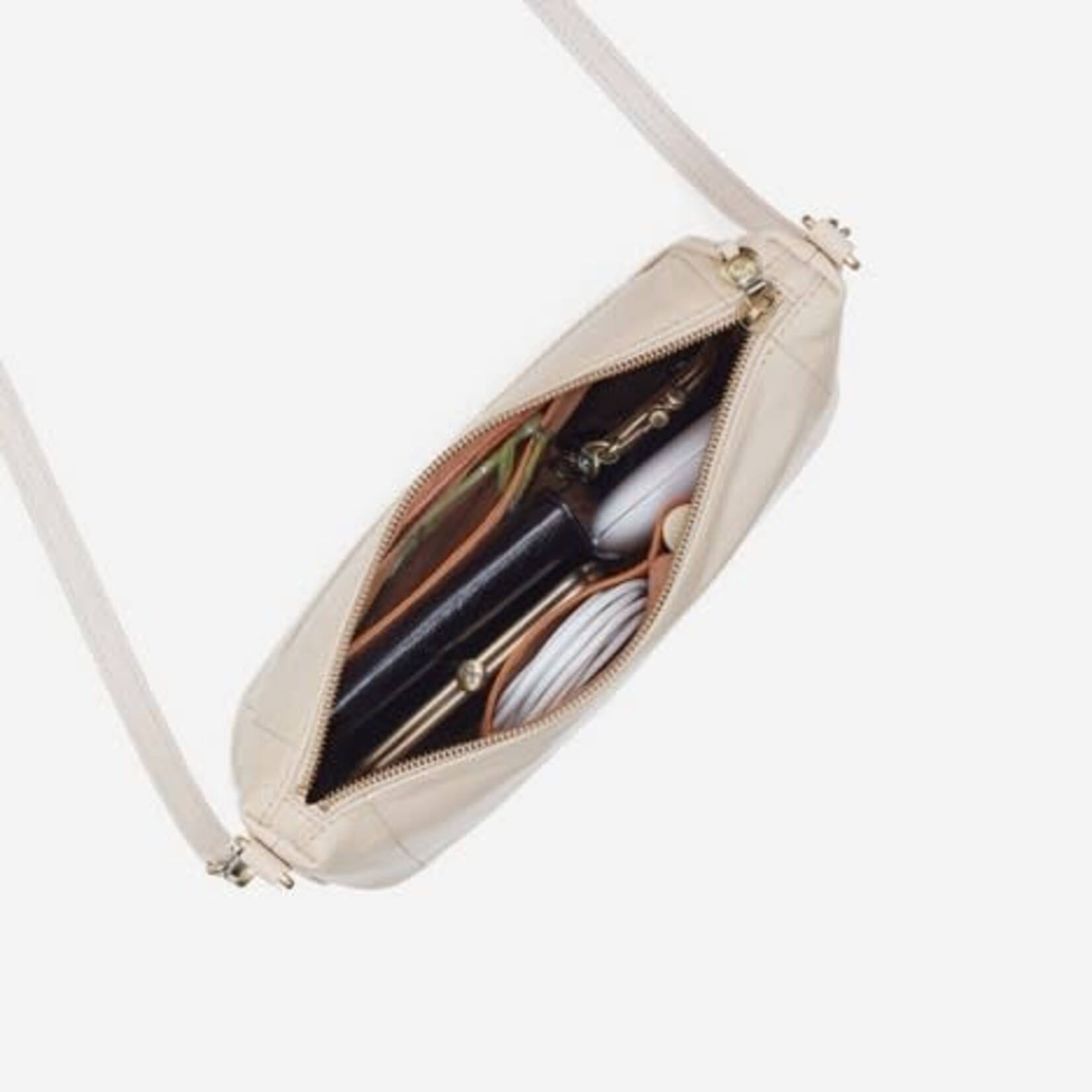 HOBO Darcy Carry-All Polished Leather Crossbody in Pale Flax