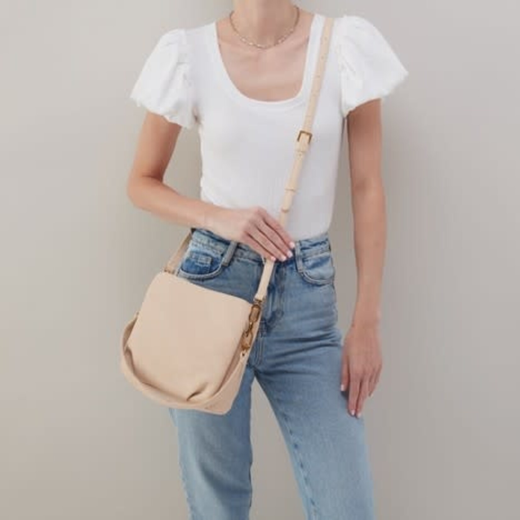 HOBO Starr Pebbled Leather Convertible Shoulder Bag in Stonewash