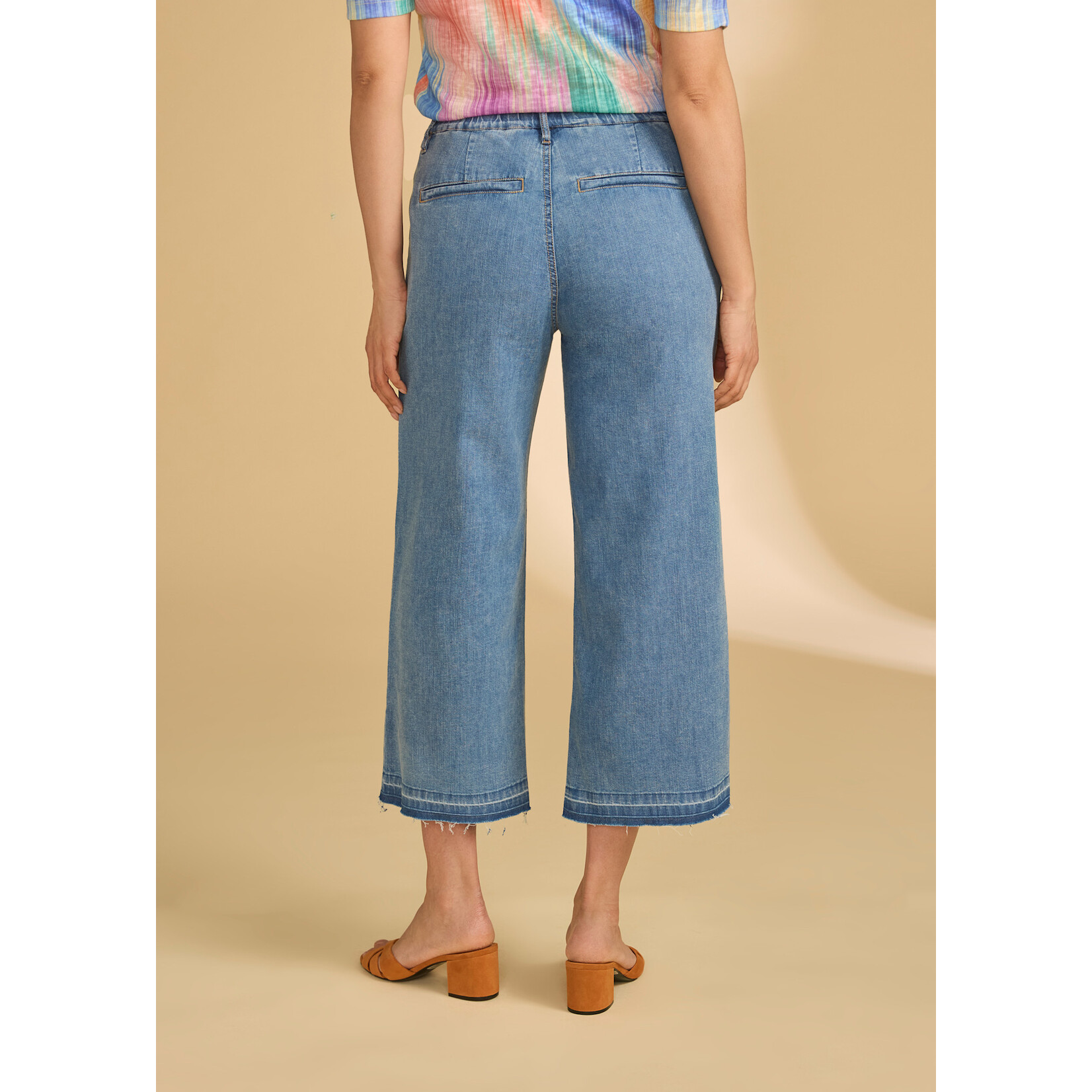 FDJ Pull-On Wide Crop Trouser in Medium Blue