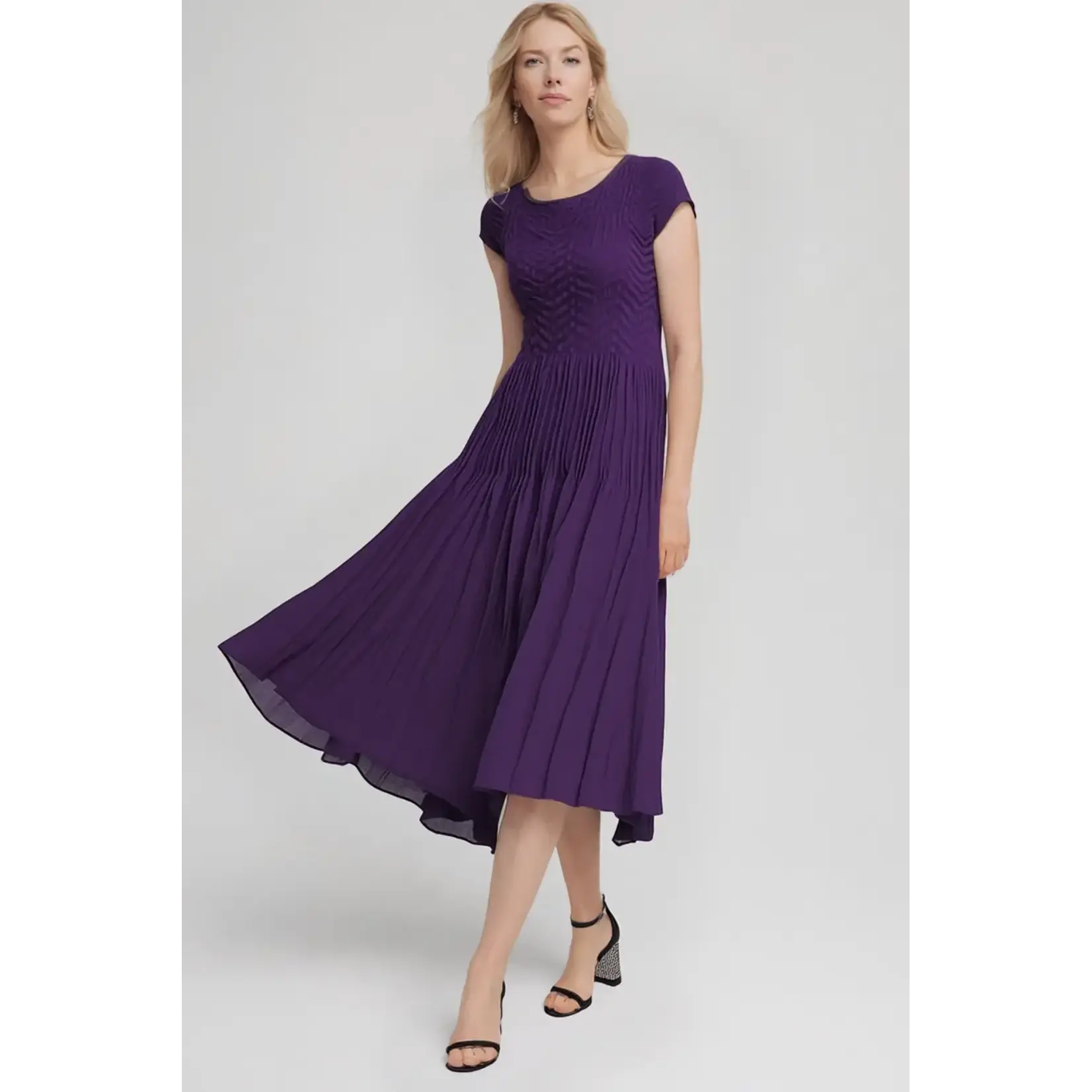Ellyndale Pleated Dress w/Cupsleeves Violet OS