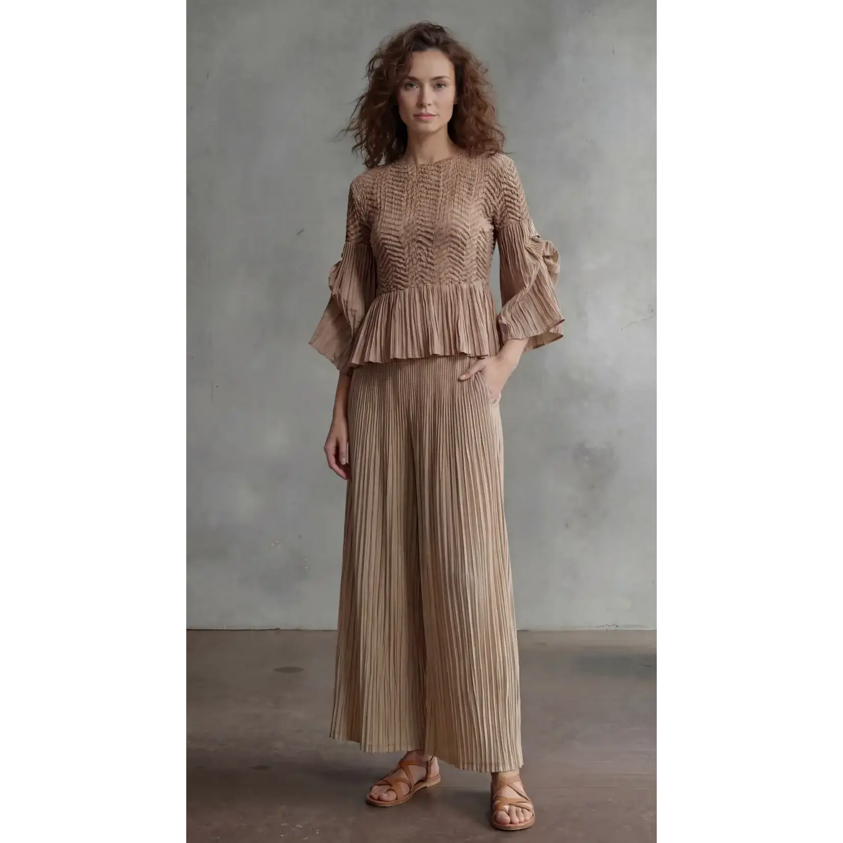 Ellyndale Pleated Pants in Mocha OS