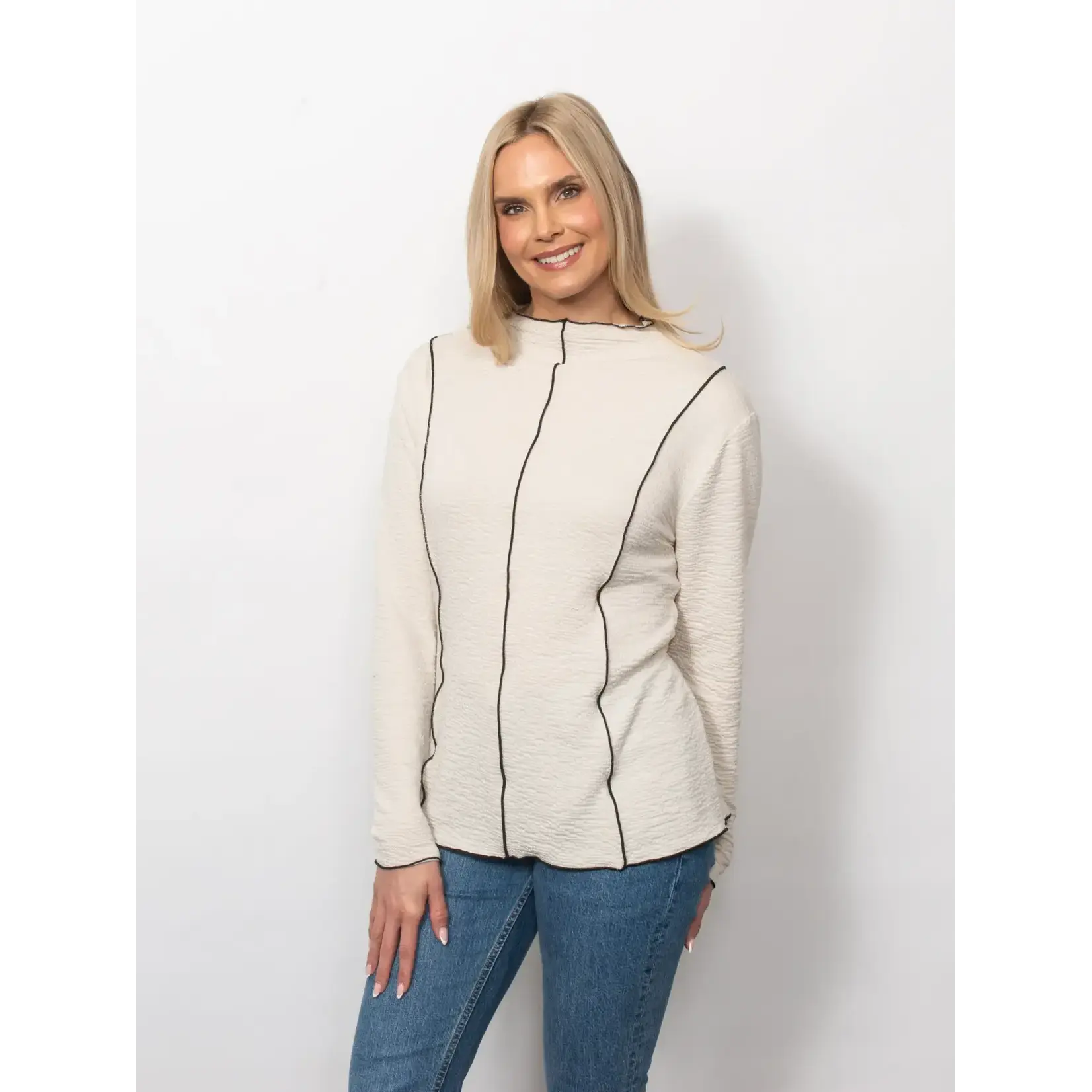 Seersucker Mock Neck Top In Buff/Black