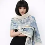 Winding River Blue / White Bloom Reversible Wrap