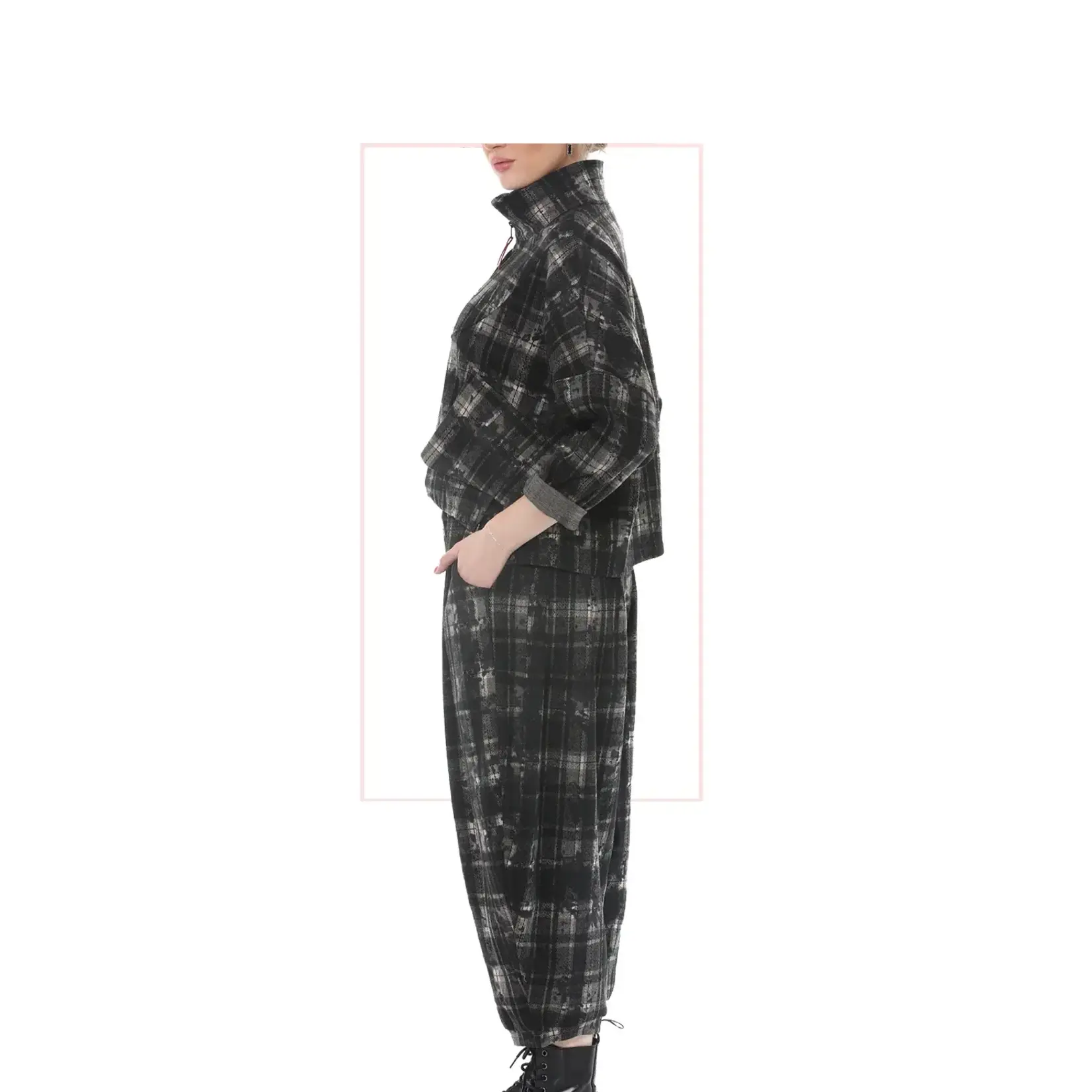 Terra Relaxed-Fit Pants Blk Plaid OS