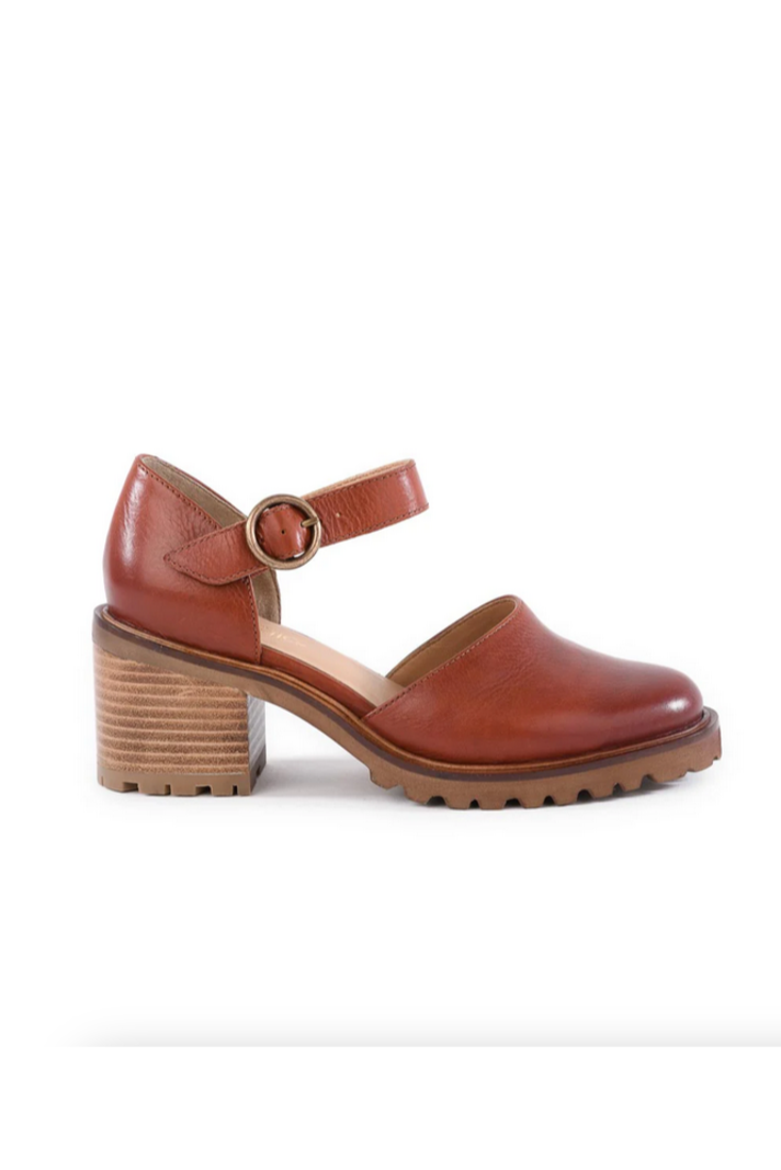 Seychelles Lock and Key Mary Jane Heel